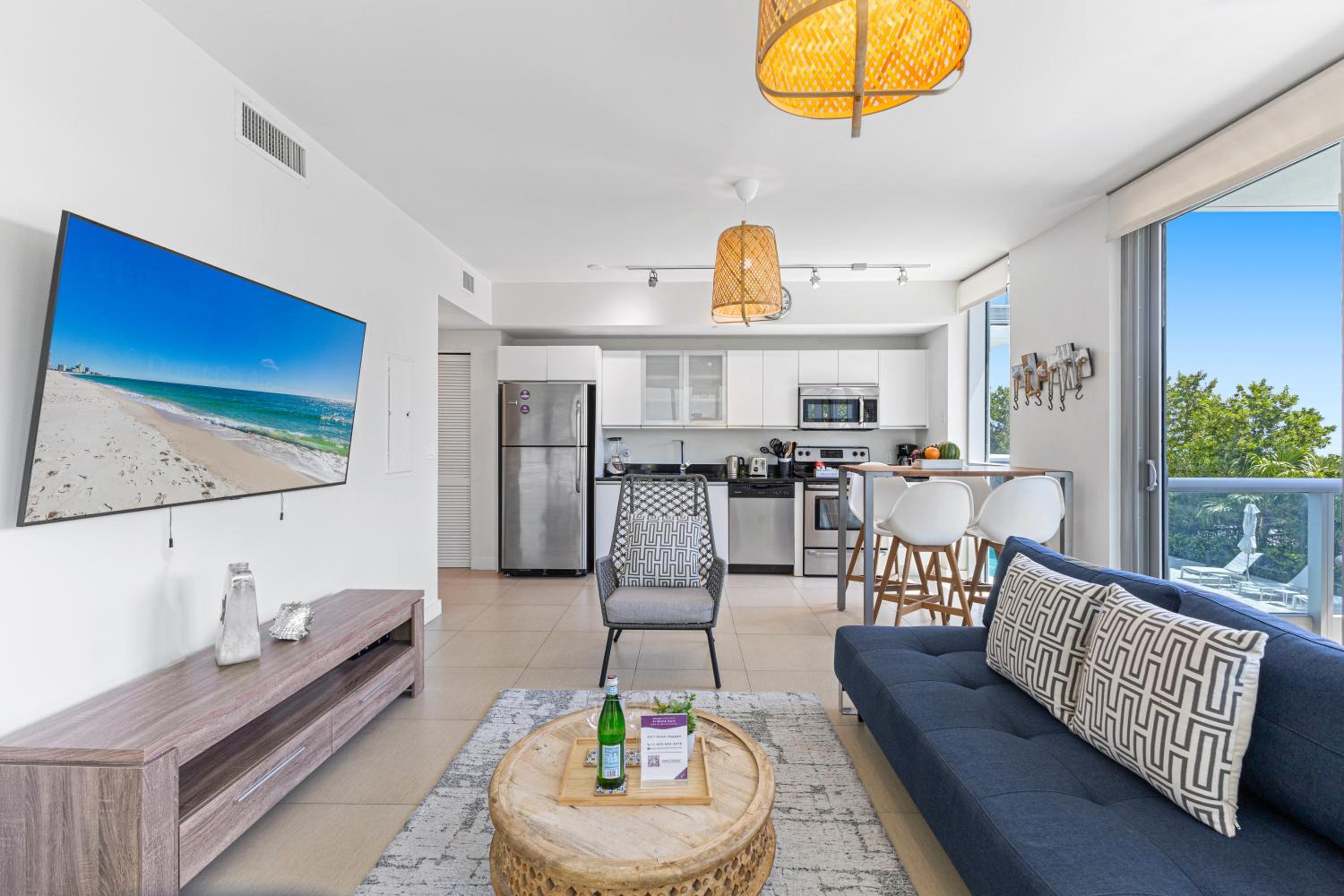 Dharma Home Suites Miami Beach at Monte Carlo