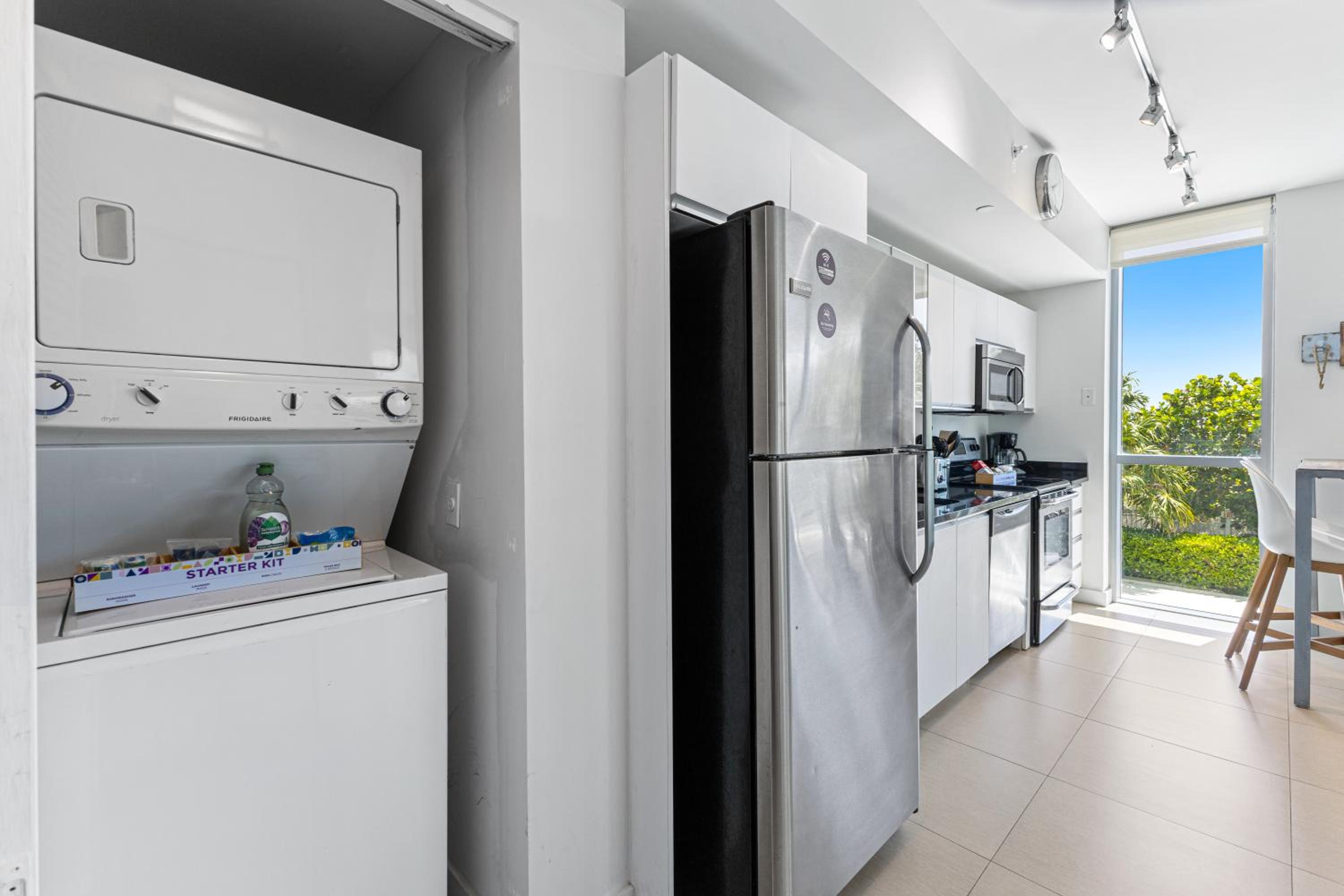 Dharma Home Suites Miami Beach at Monte Carlo