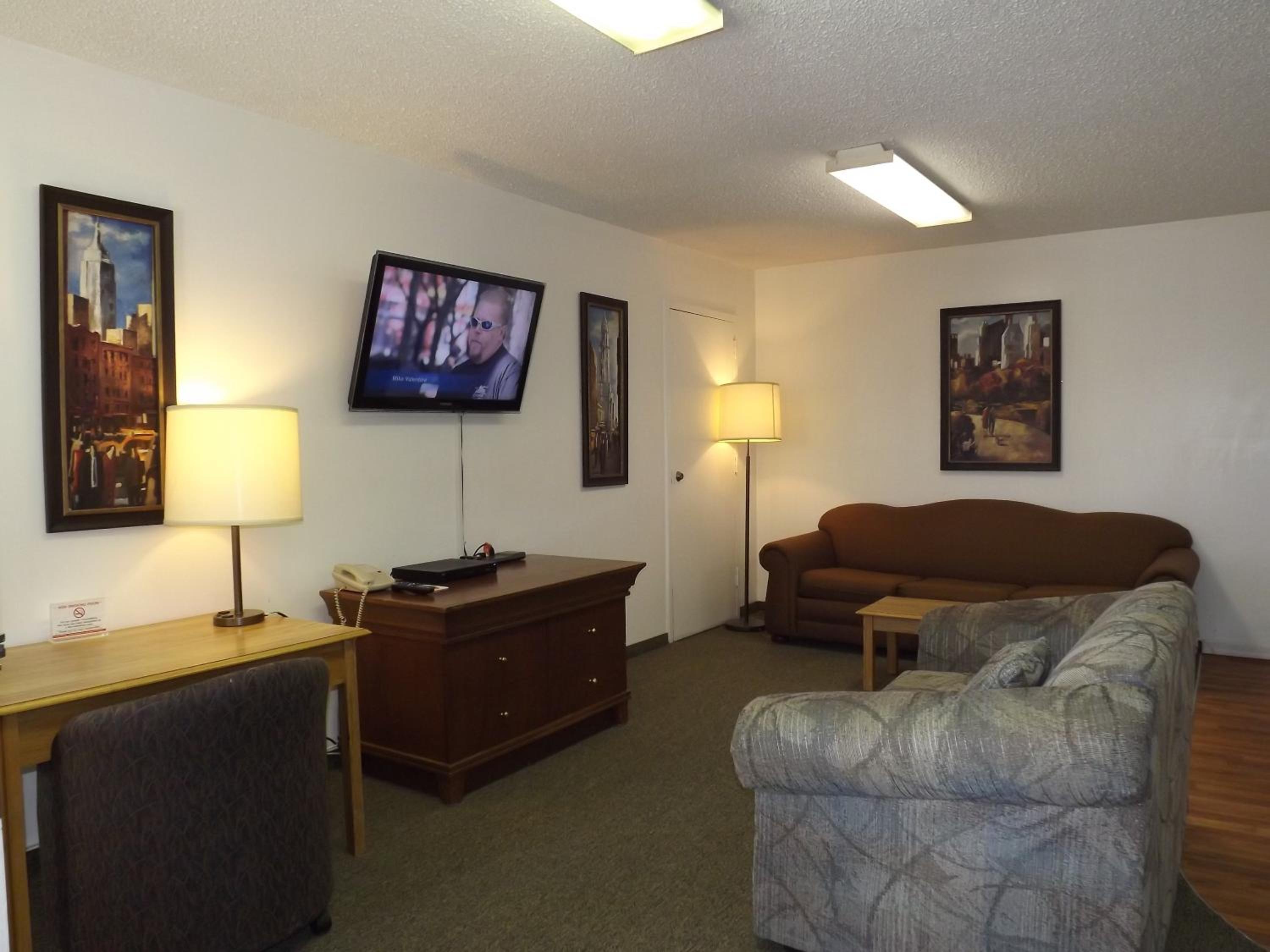 Canadas Best Value Inn Whitecourt