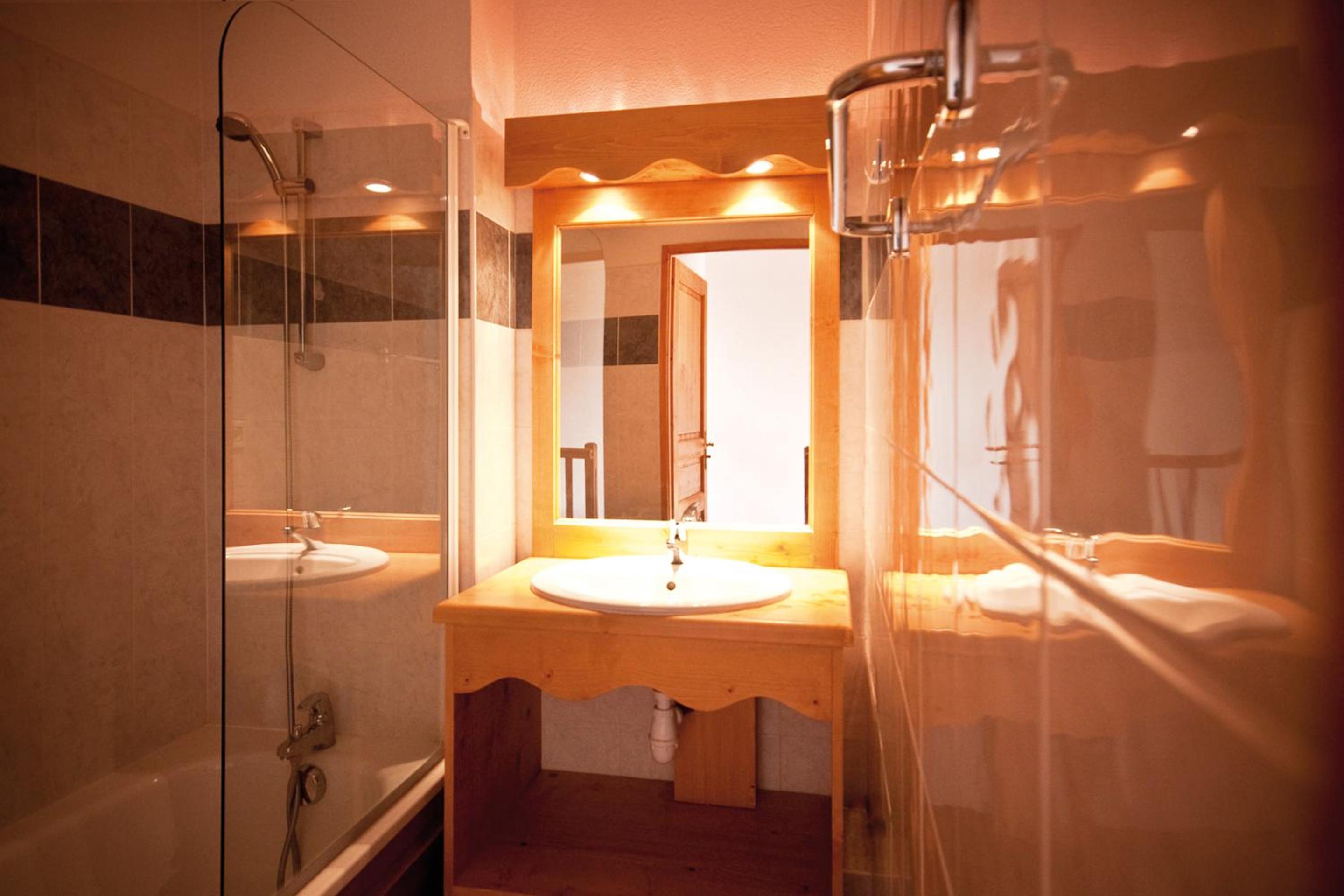 Valmeinier Vacations - Lagrange Vacances Le Grand Panorama II - Property Image 6