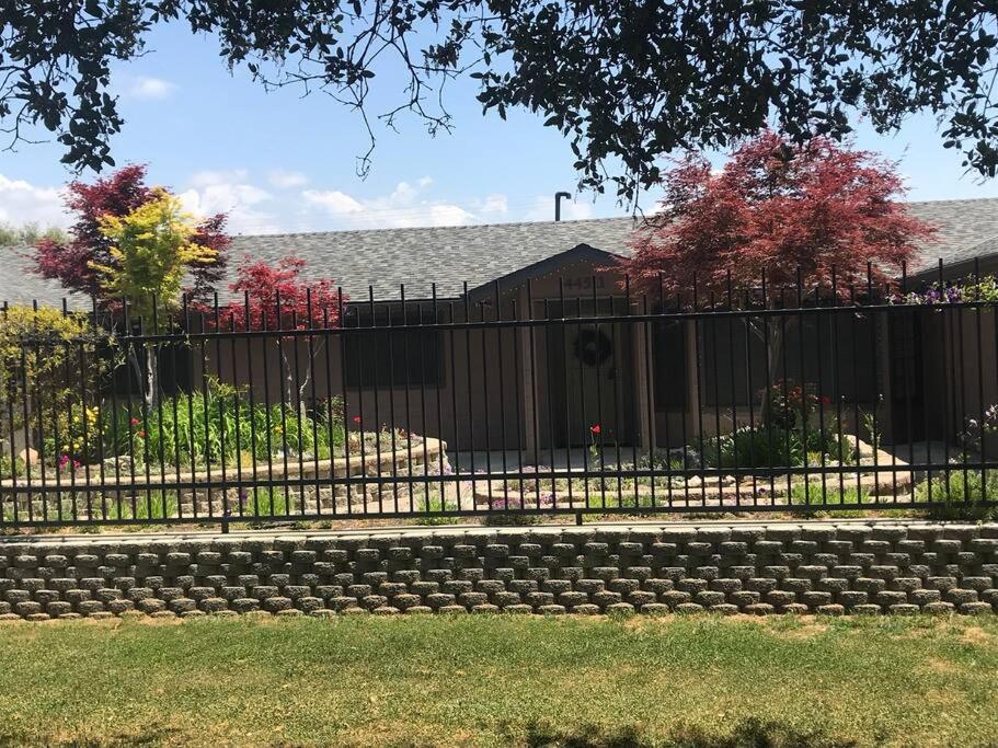 Hotel Crane Suite Hot Tub Bbq King Bed- Sleeps 4