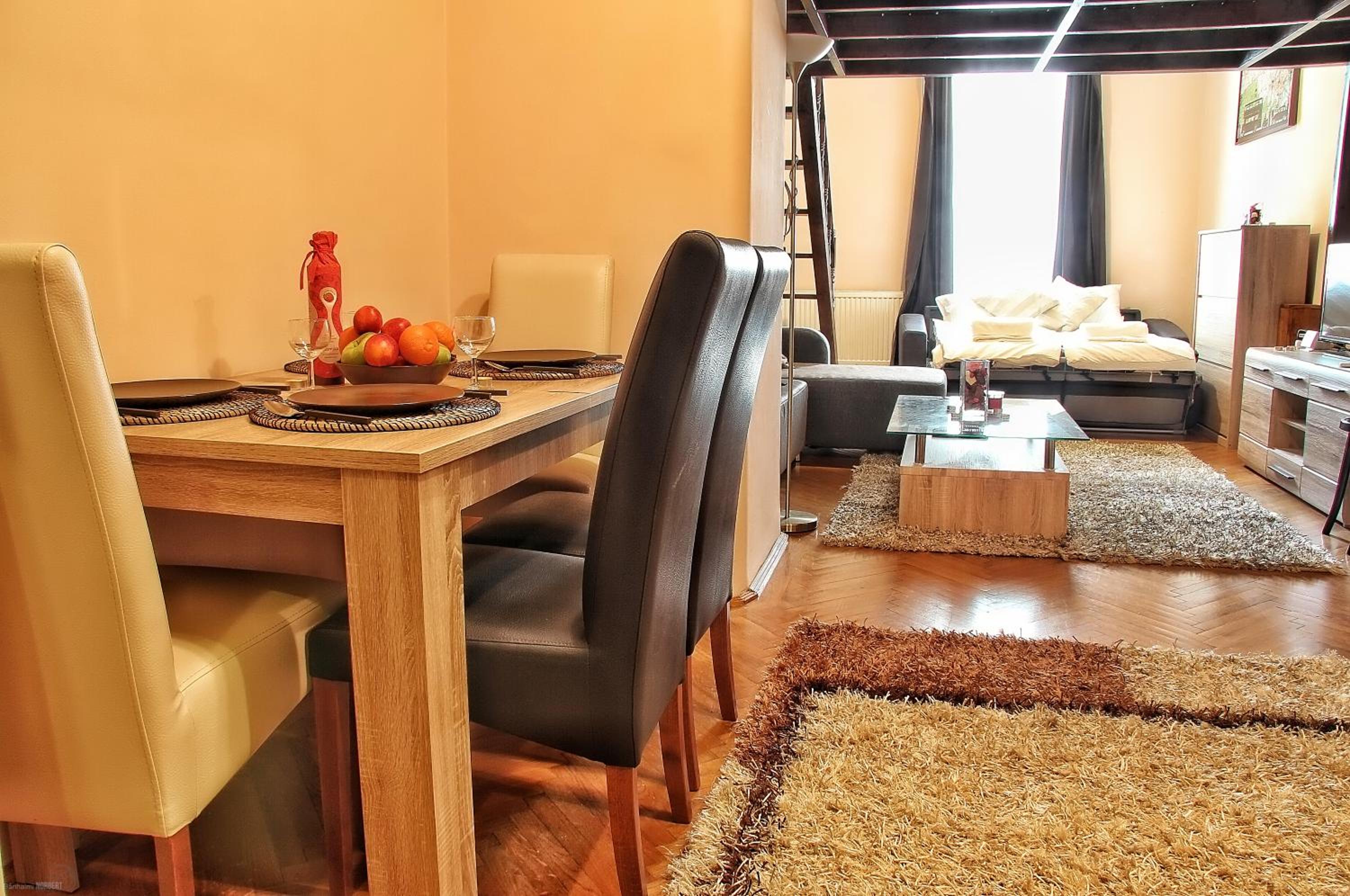 Vaci Deluxe Apartment
