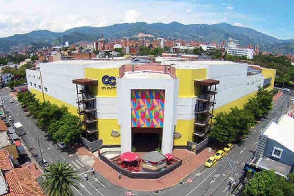 *Penthouse close to Laureles with everything you need