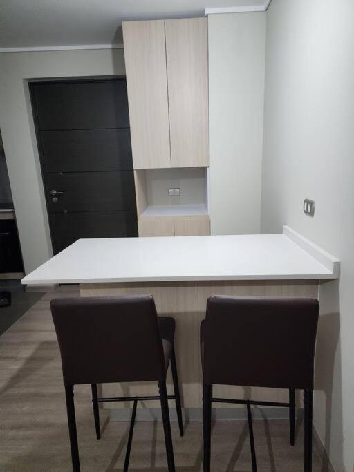 Arriendo en Valparaíso con vista a la bahia