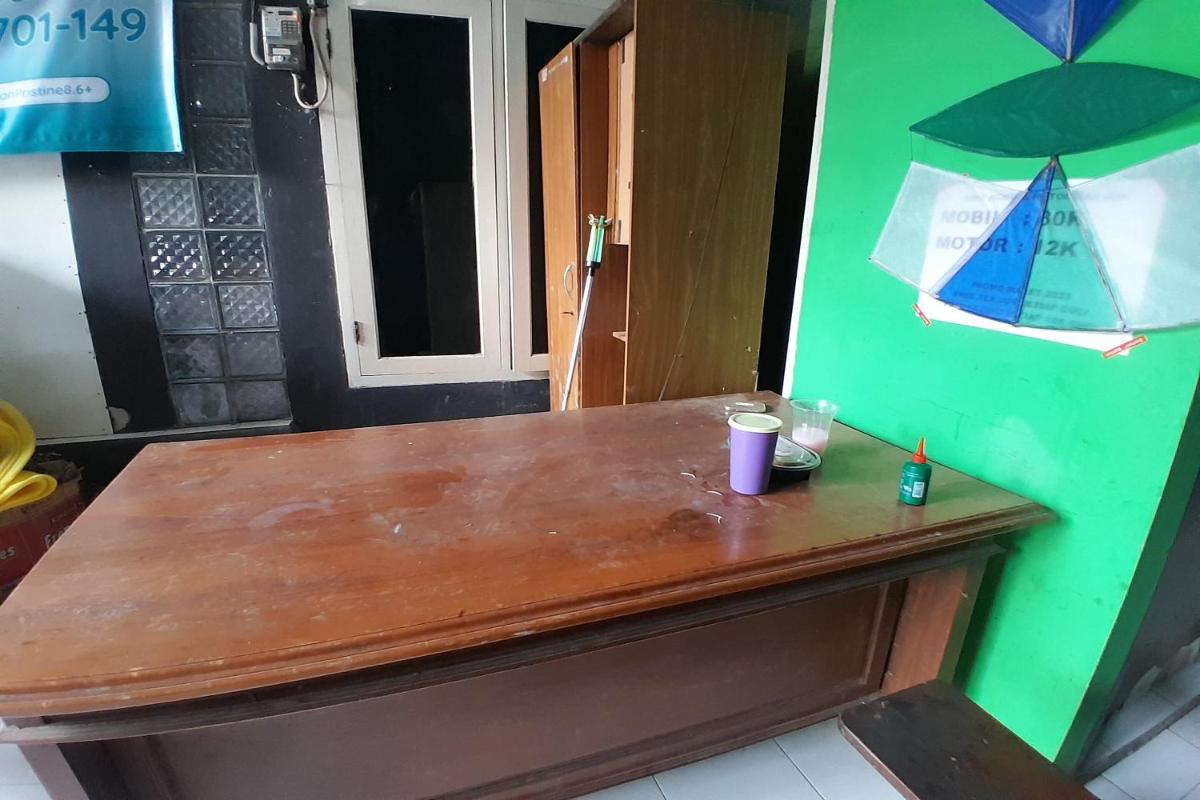 hotel reception