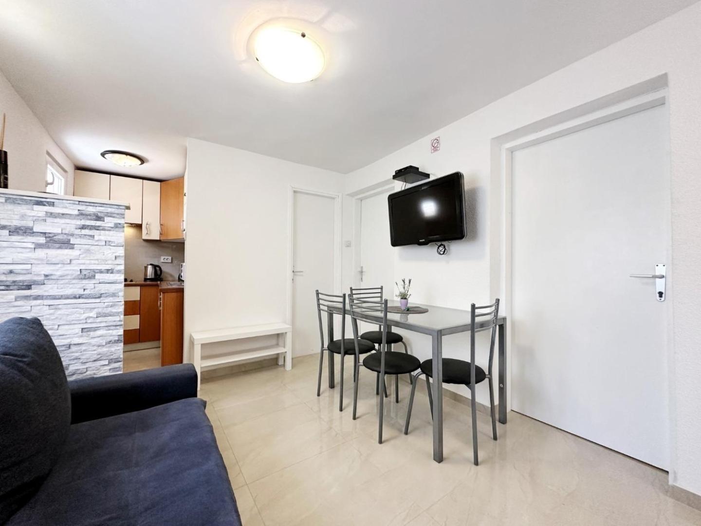 Apartment Angel