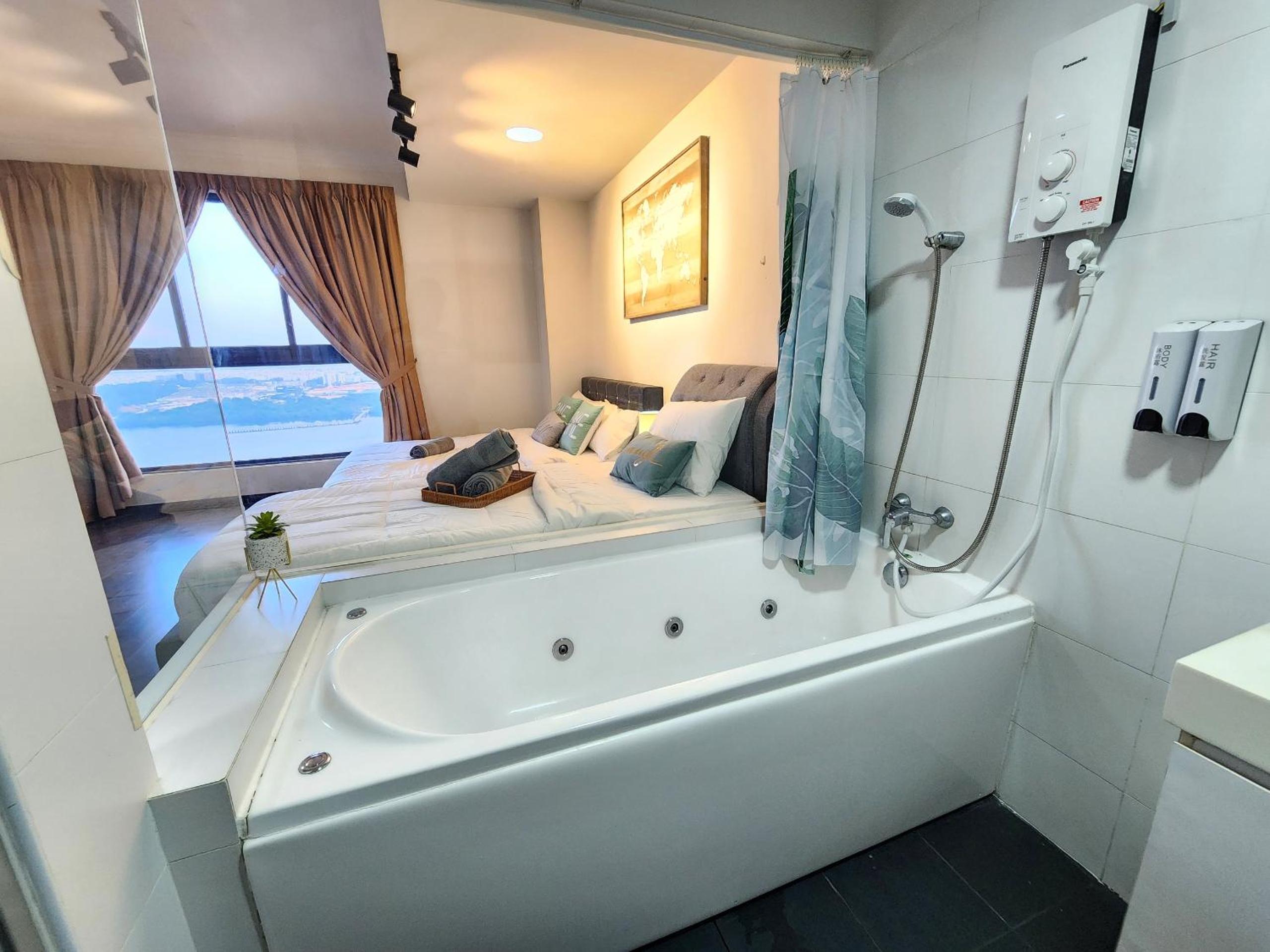 Cozy Loft Suite 2BR JB CIQ 8pax