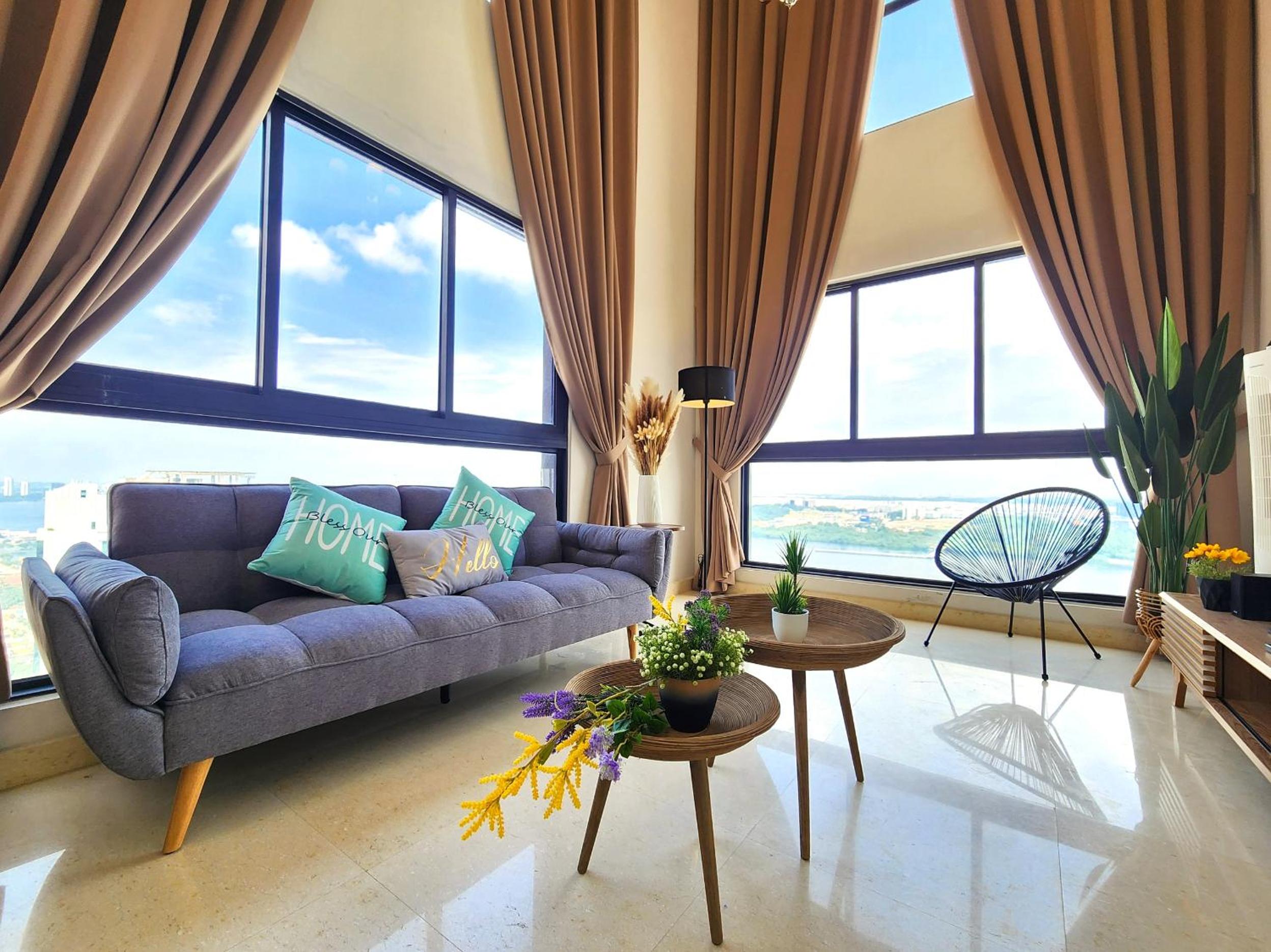 Cozy Loft Suite 2BR JB CIQ 8pax