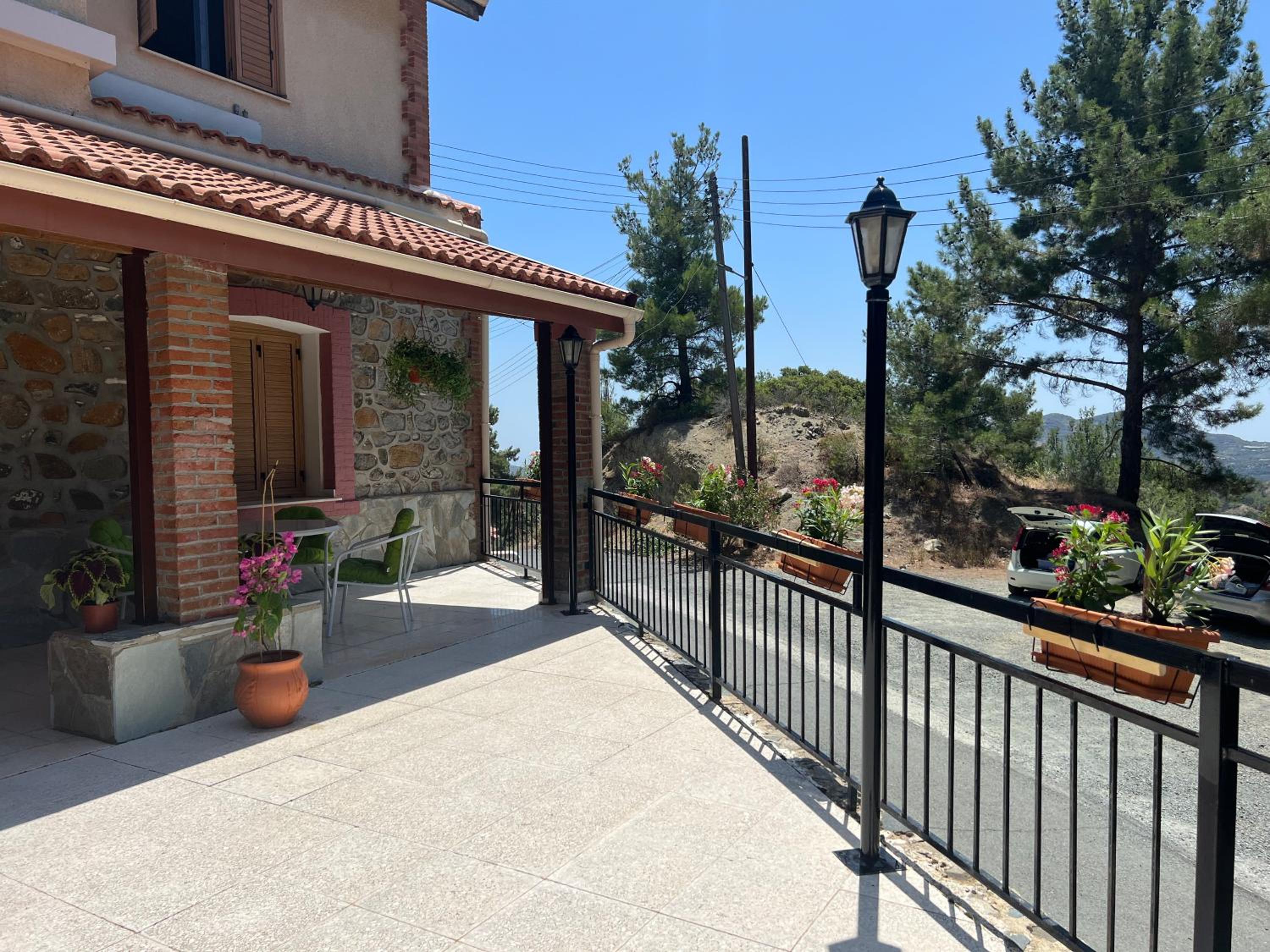 VILLA AURA by AgroHolidays