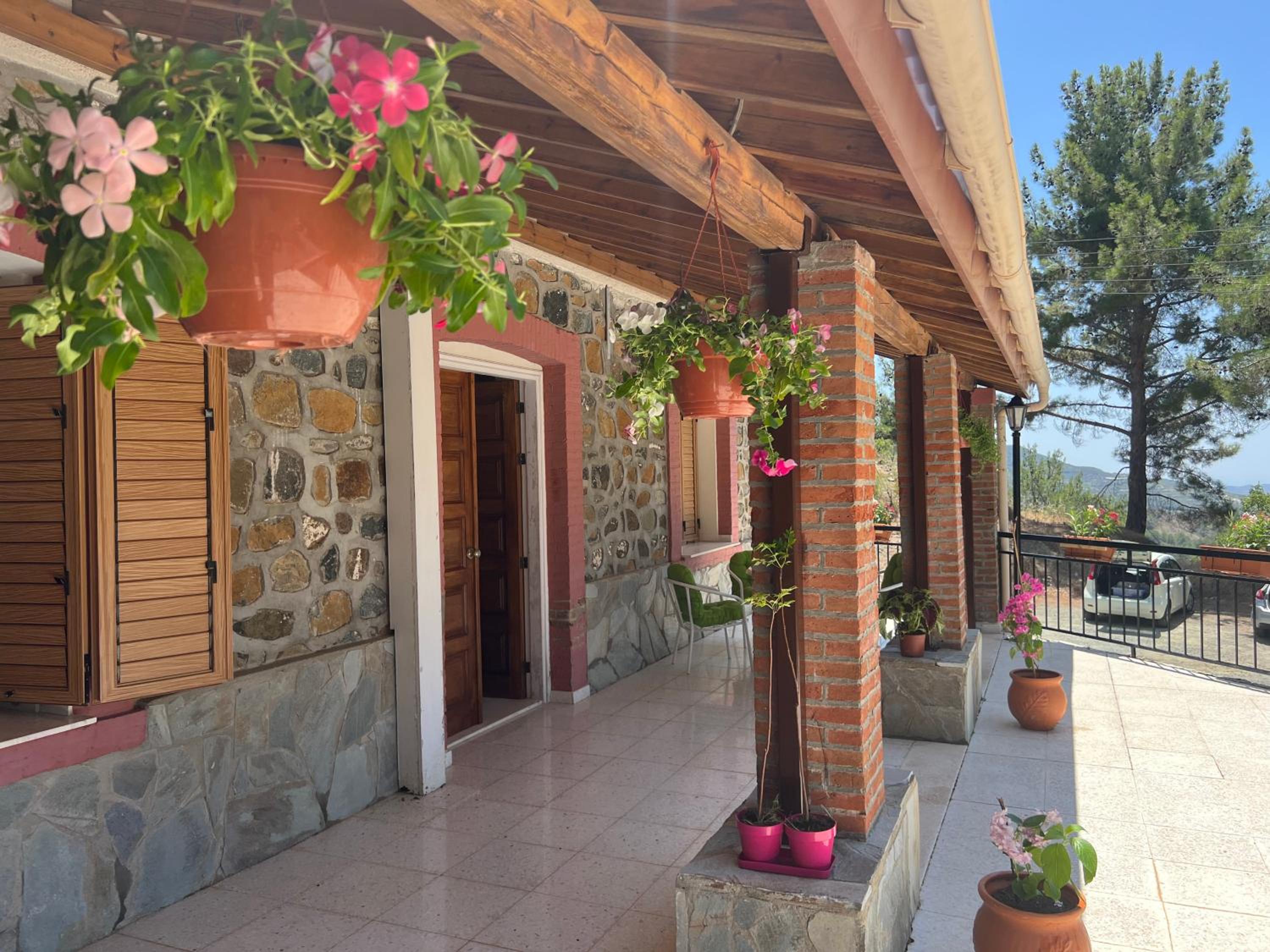 VILLA AURA by AgroHolidays