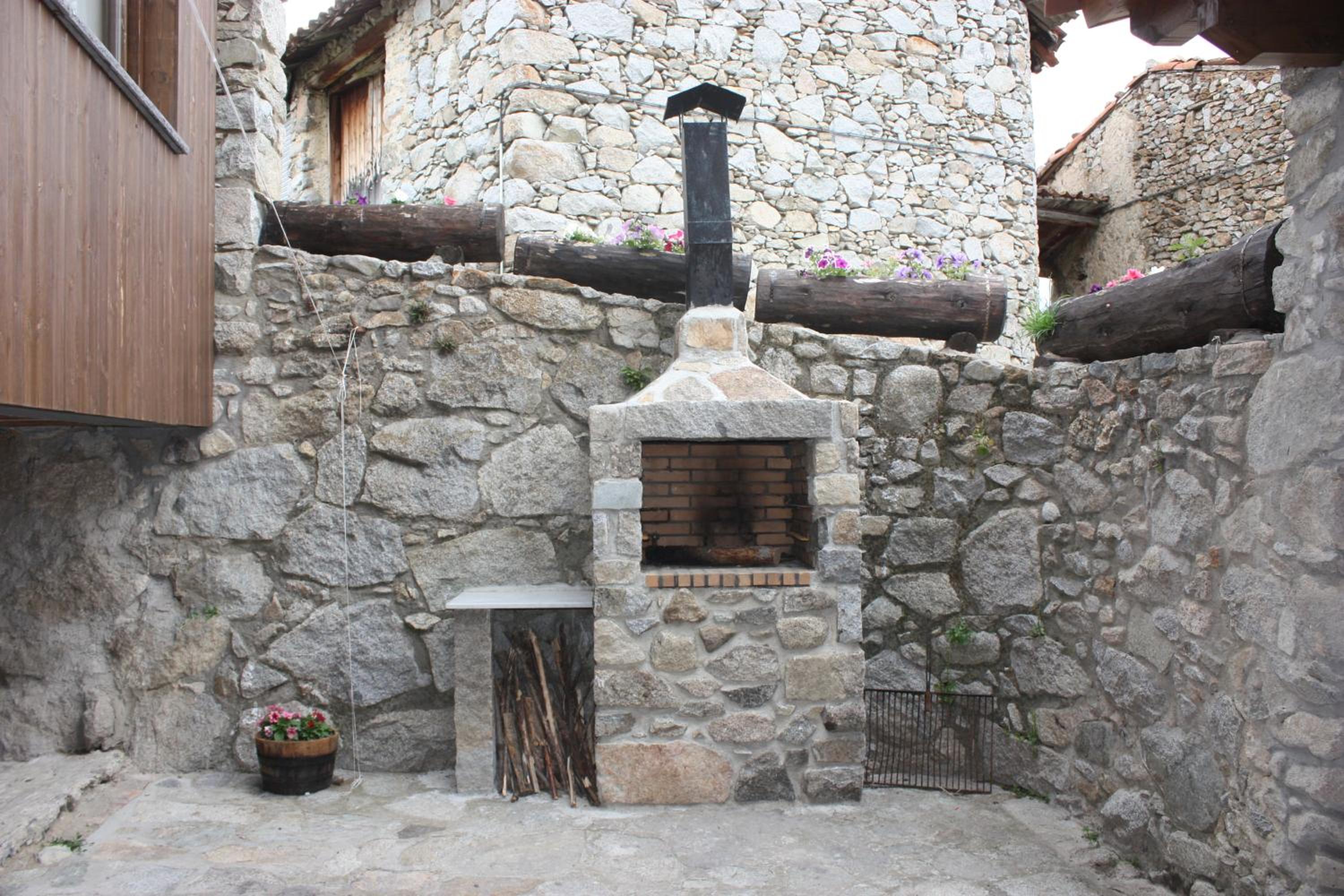 Photo 38