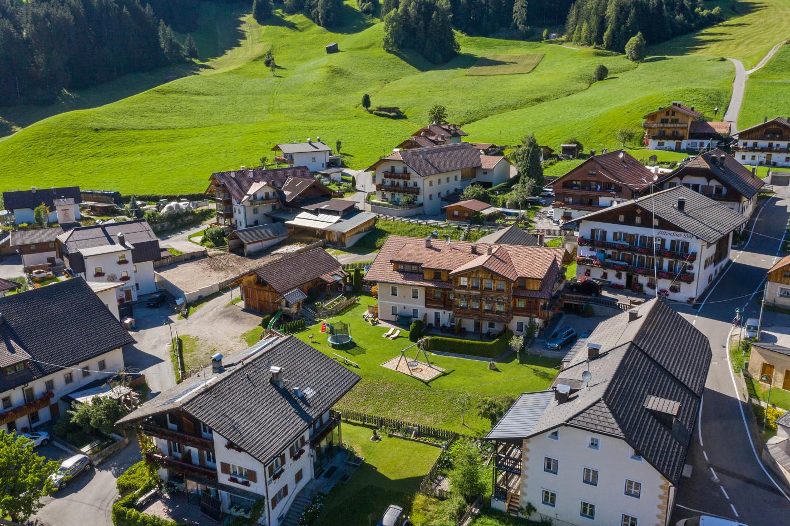 Hirschenhof view 5