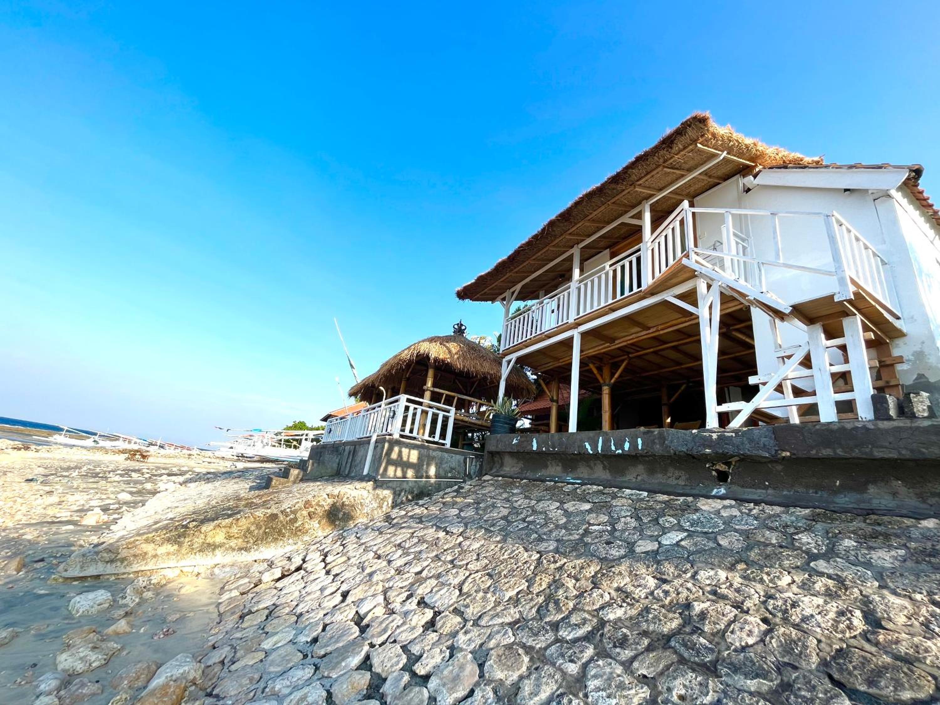 Coastal Inn Penida view 4