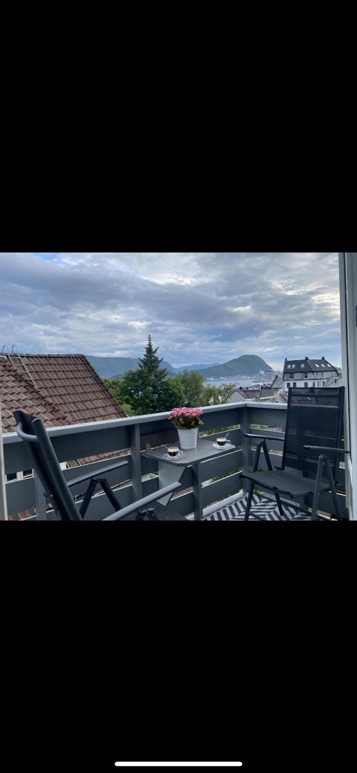 Leilighet med sydvendt balkong