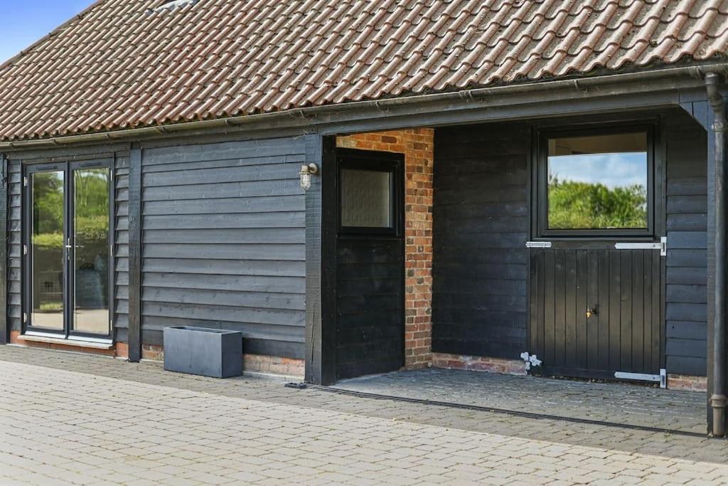 The Stables Rectory Farm view 4