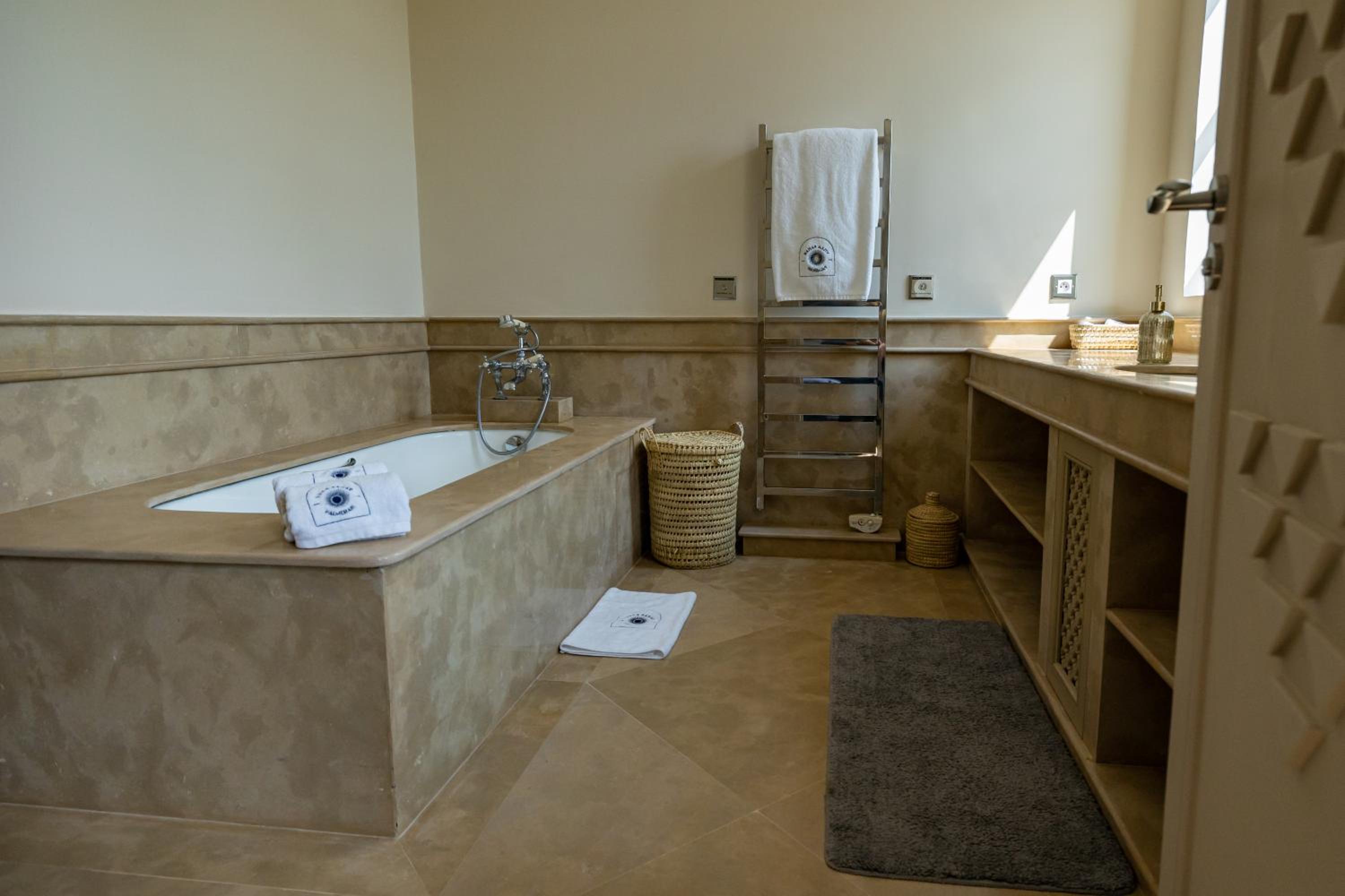 Villa Sahar Palmeraie avec piscine chauffée !