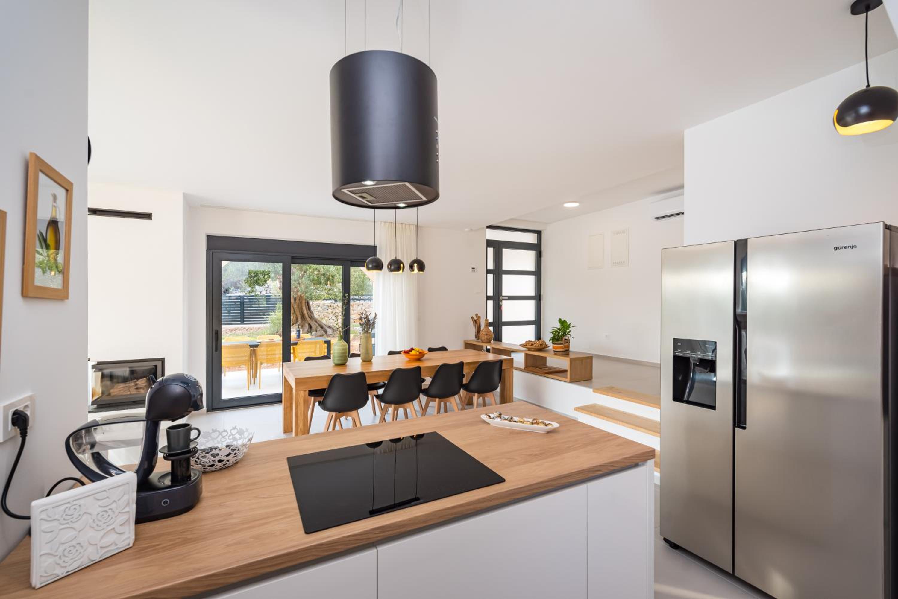 Villa Lun, Luxury 5-stars Family Retreat view 5