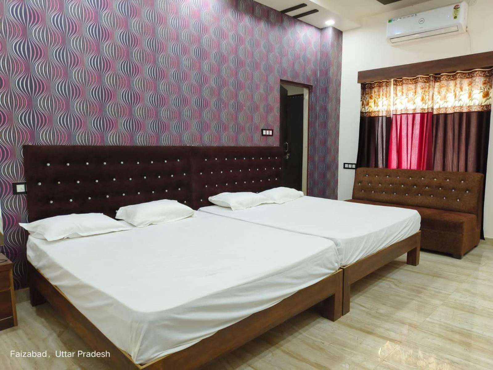 SWASTIKA HOMESTAY