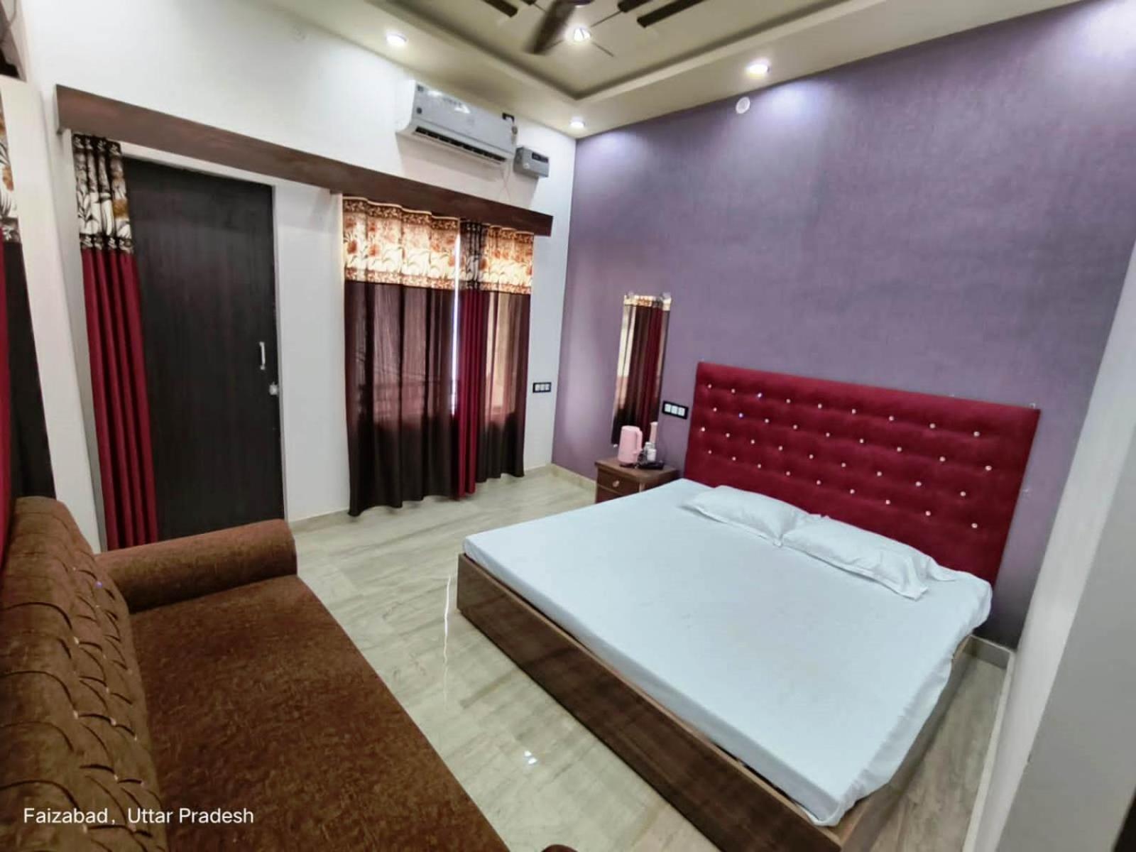 SWASTIKA HOMESTAY