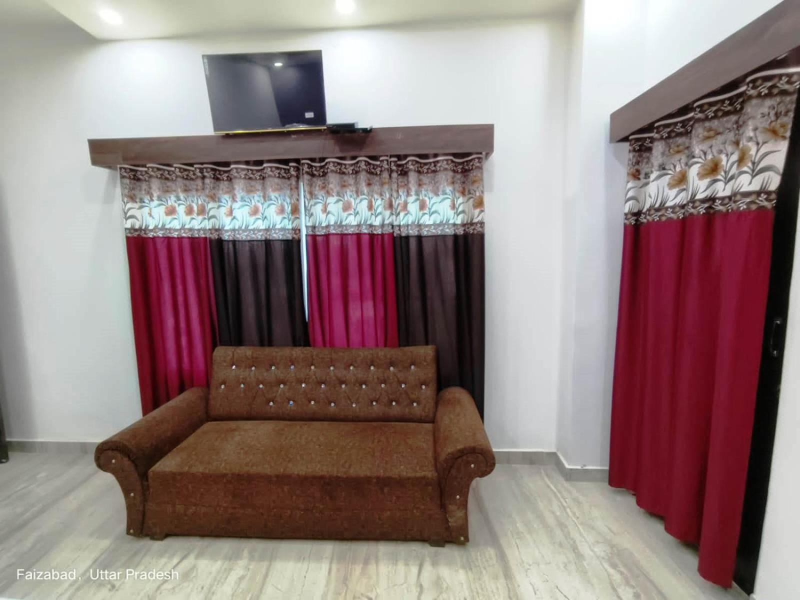 SWASTIKA HOMESTAY