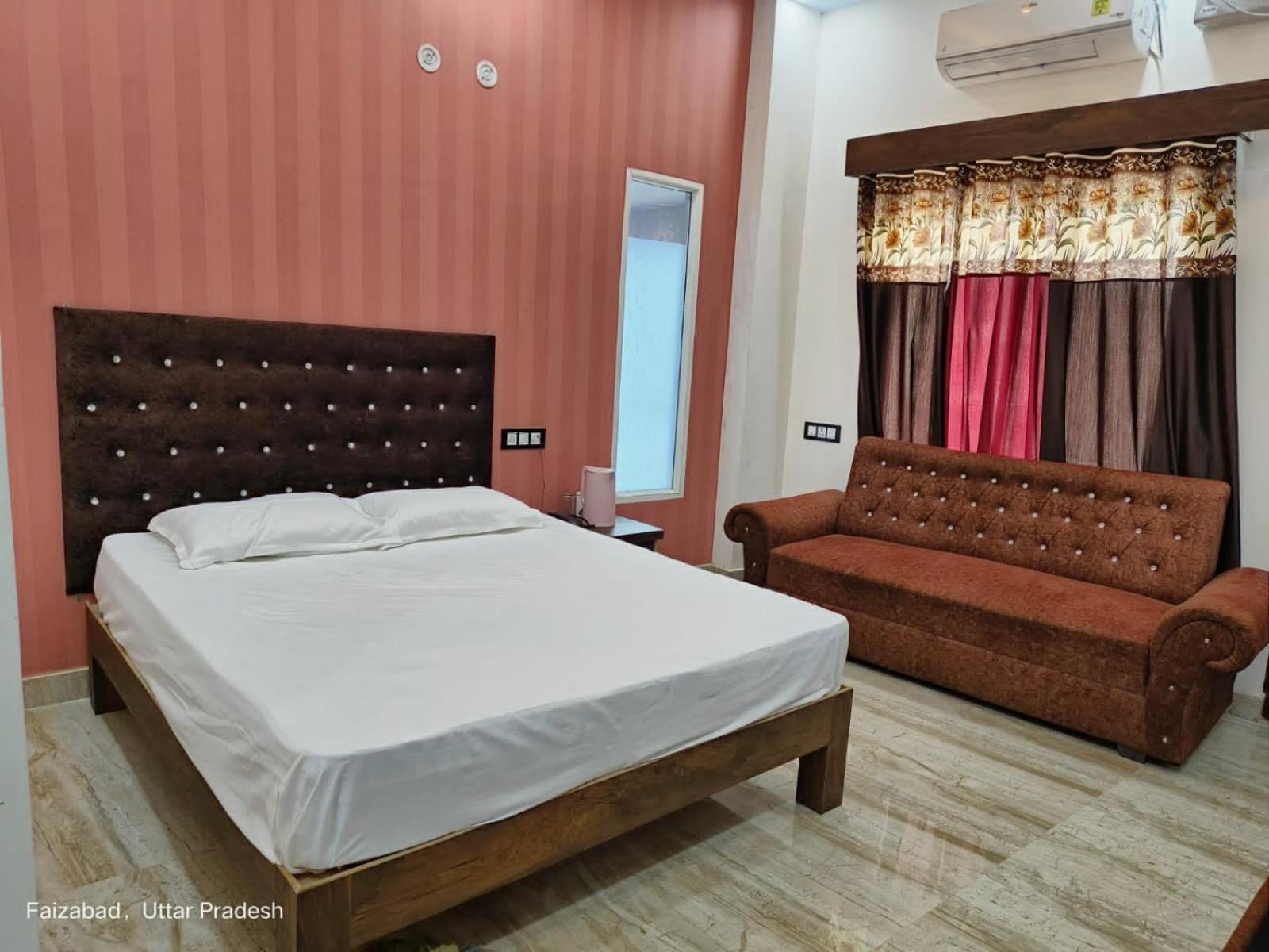 SWASTIKA HOMESTAY