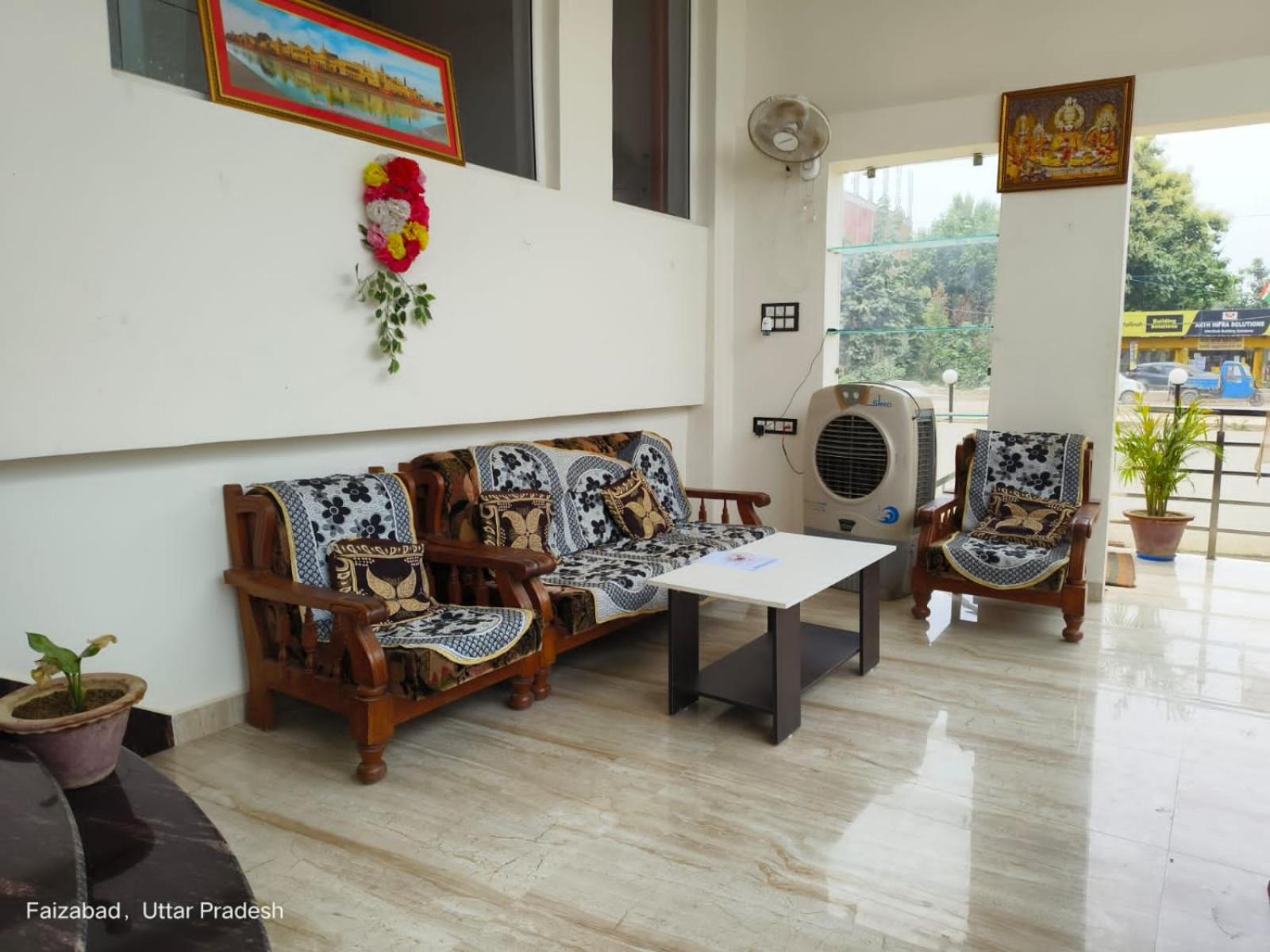 SWASTIKA HOMESTAY