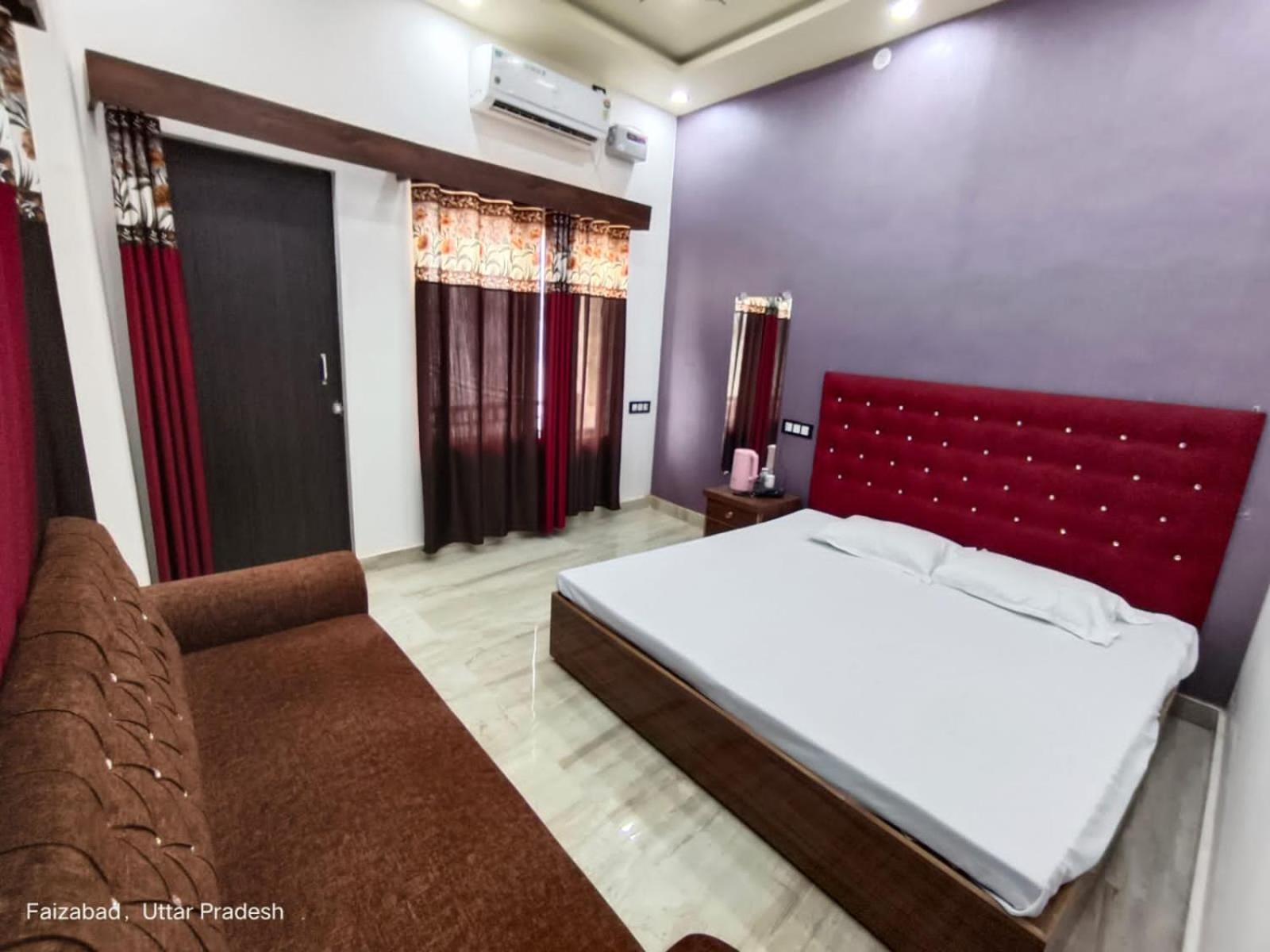 SWASTIKA HOMESTAY