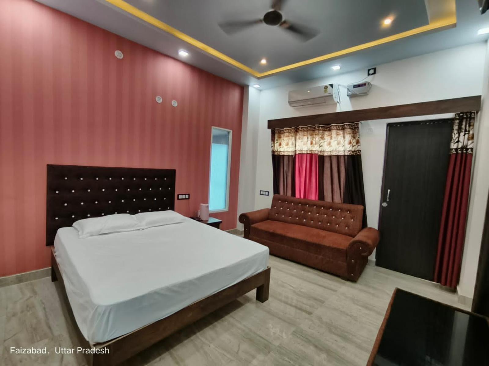 SWASTIKA HOMESTAY