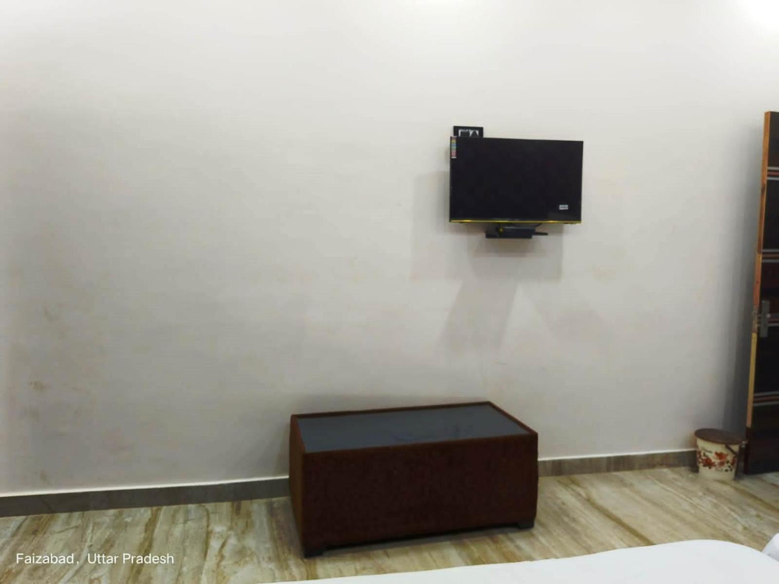 SWASTIKA HOMESTAY