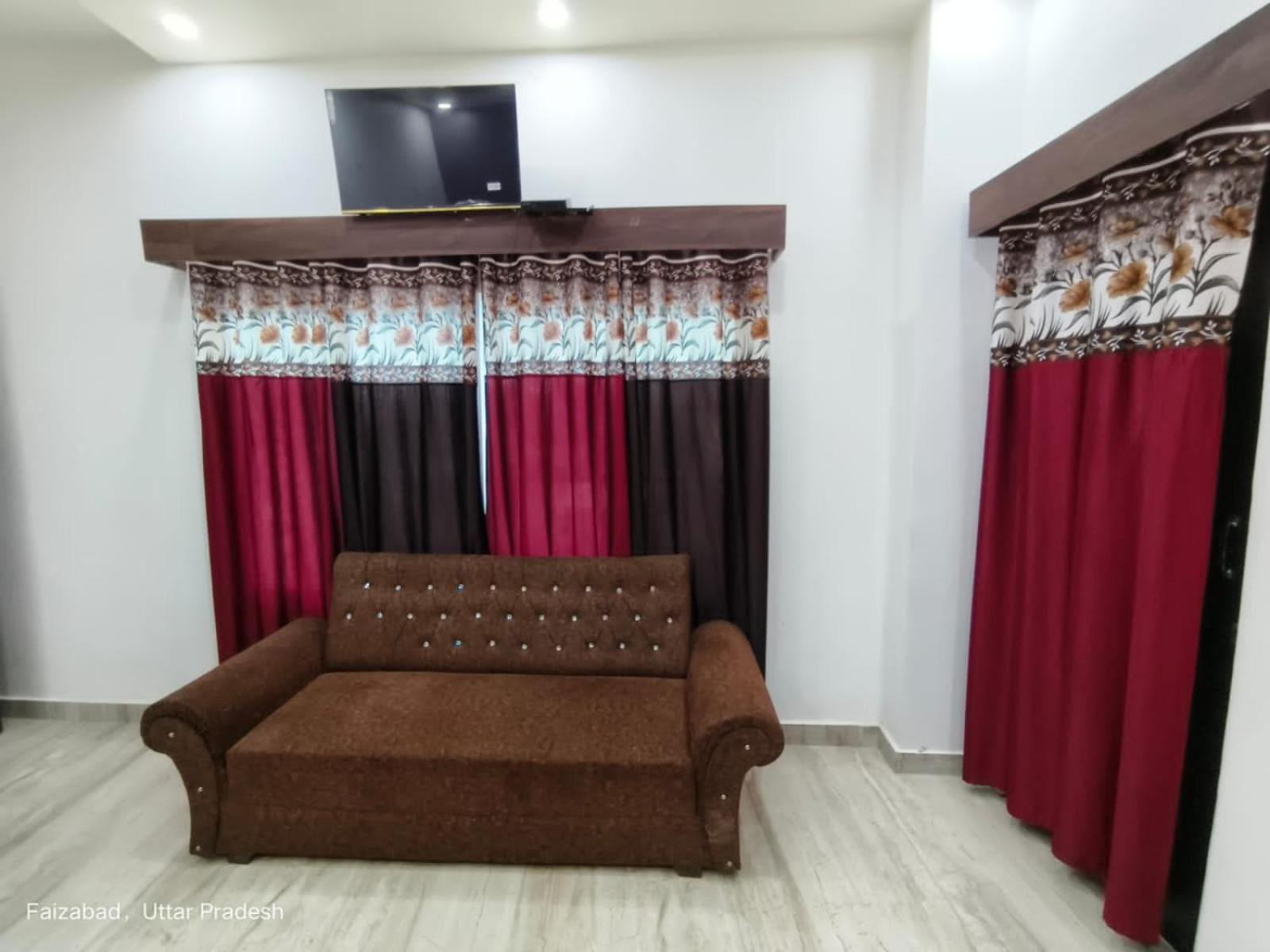 SWASTIKA HOMESTAY