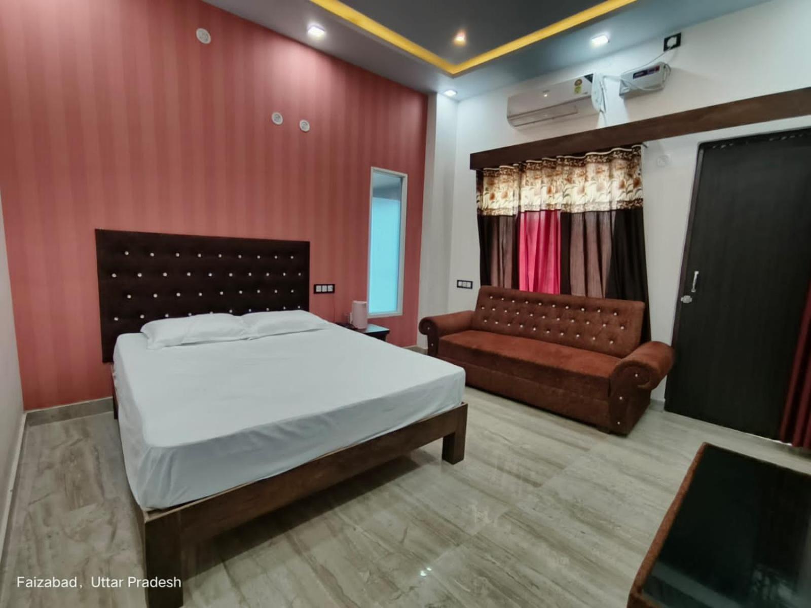 SWASTIKA HOMESTAY