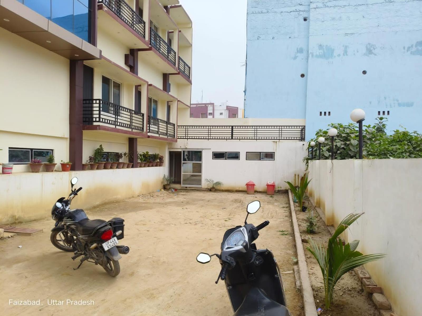 SWASTIKA HOMESTAY