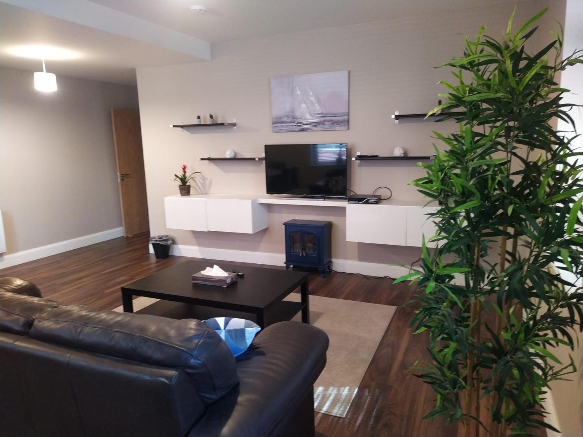 Spacious Two bedroom City apartment Longs Place, Dublin 8