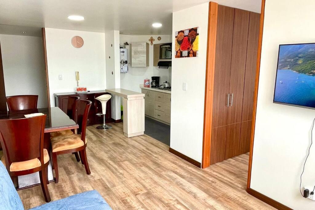 Av santander Apartaestudio premium