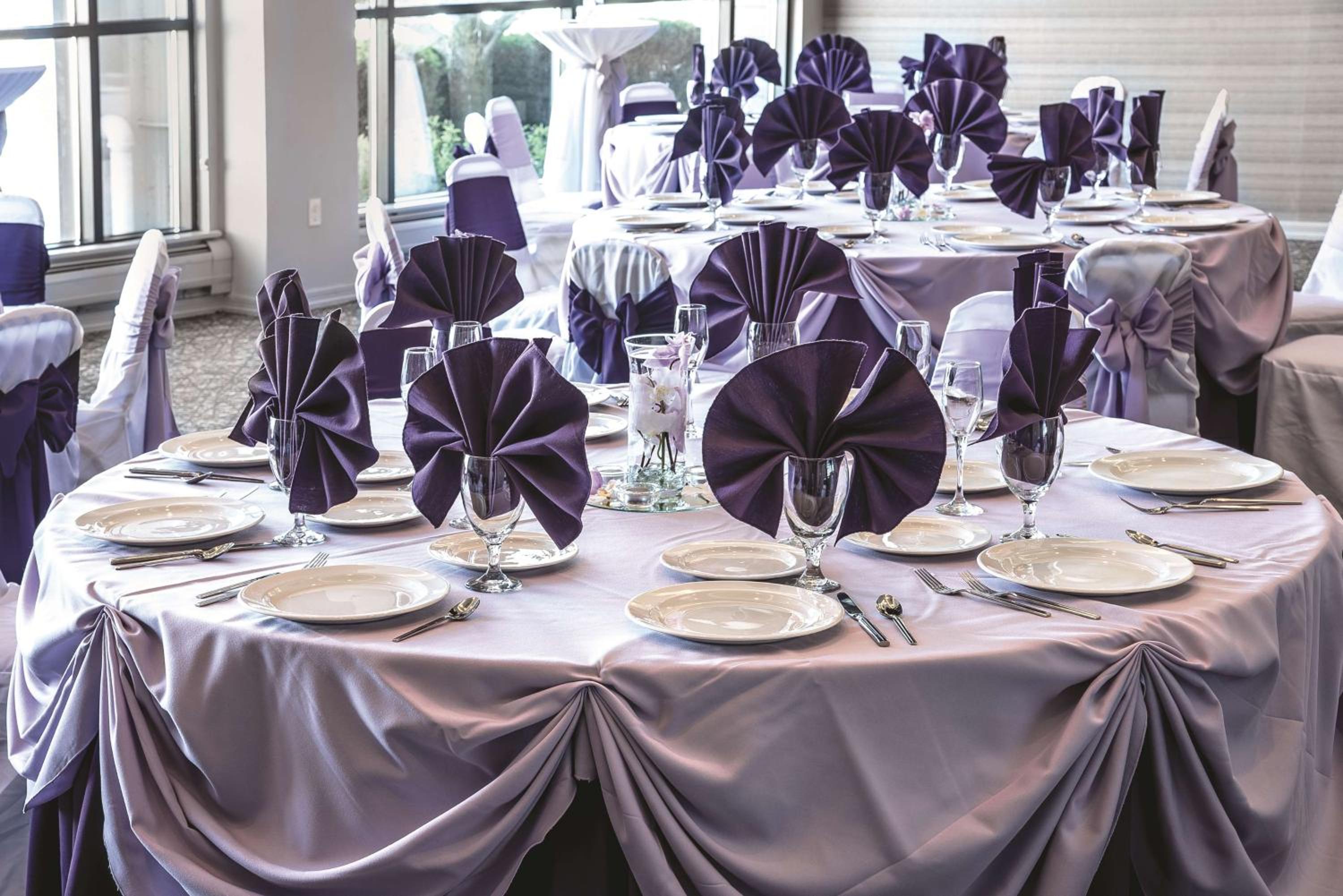 DoubleTree by Hilton Racine Harbourwalk - Property Image 46