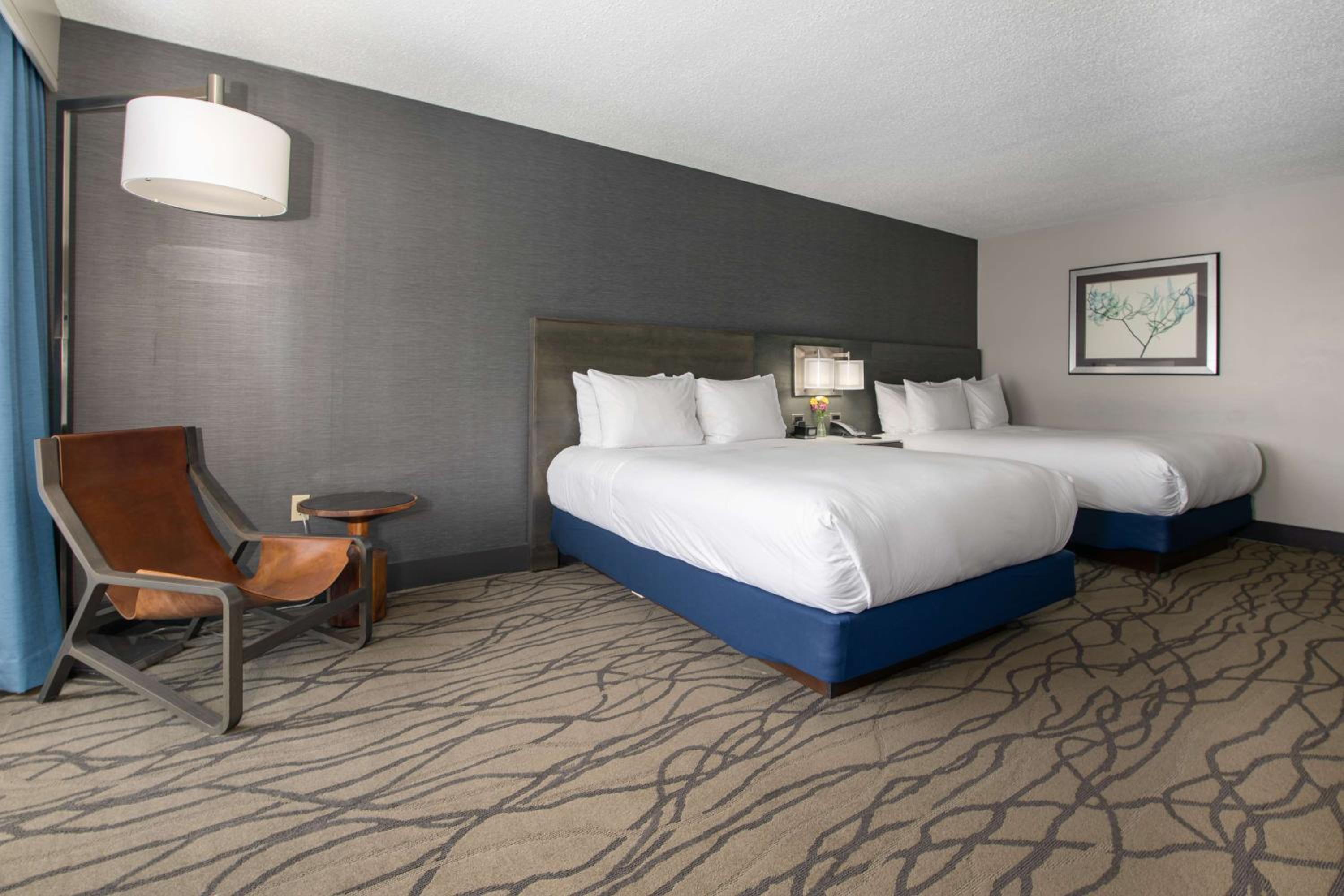 DoubleTree by Hilton Racine Harbourwalk - Property Image 9