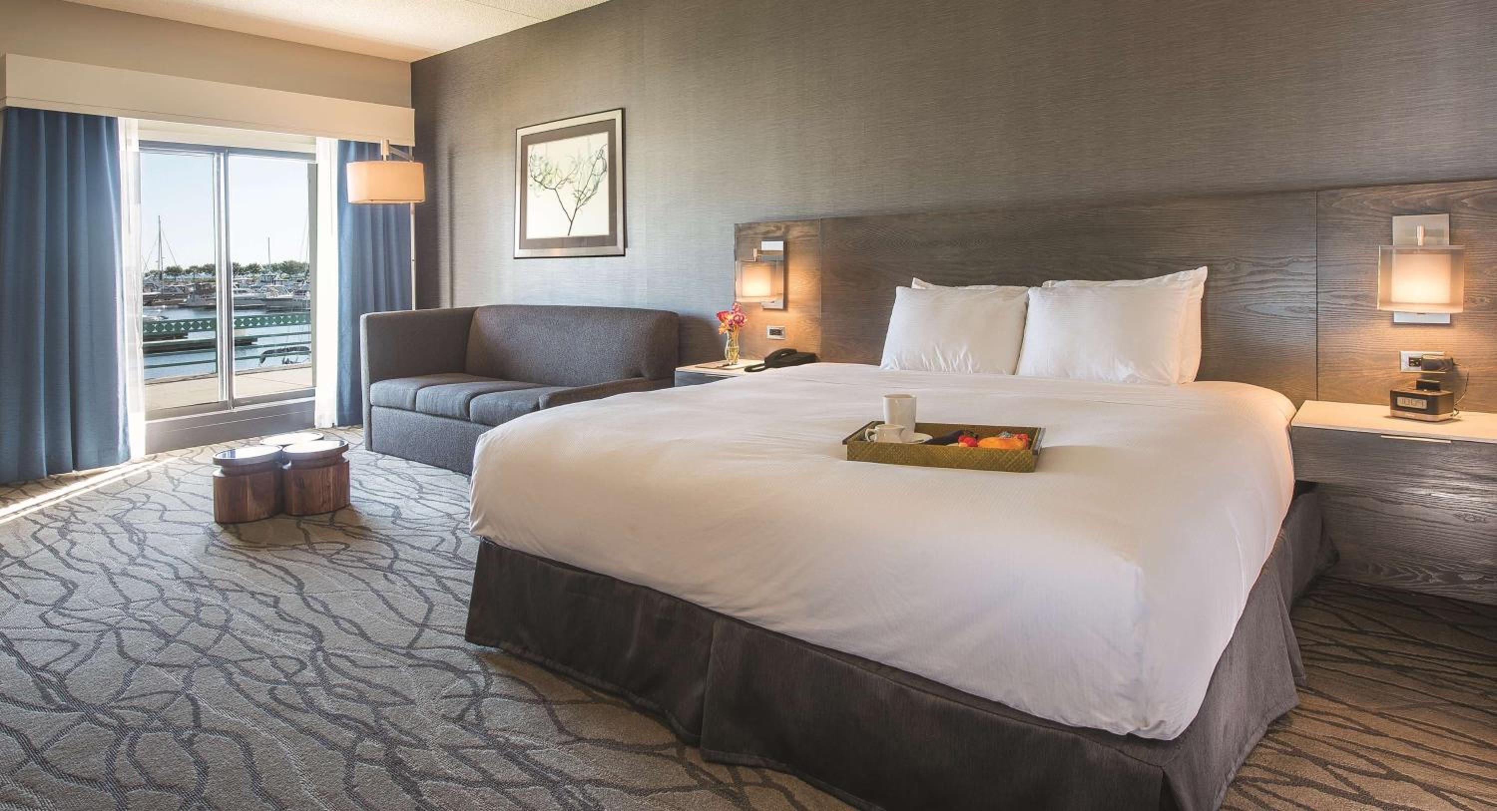 DoubleTree by Hilton Racine Harbourwalk - Property Image 63