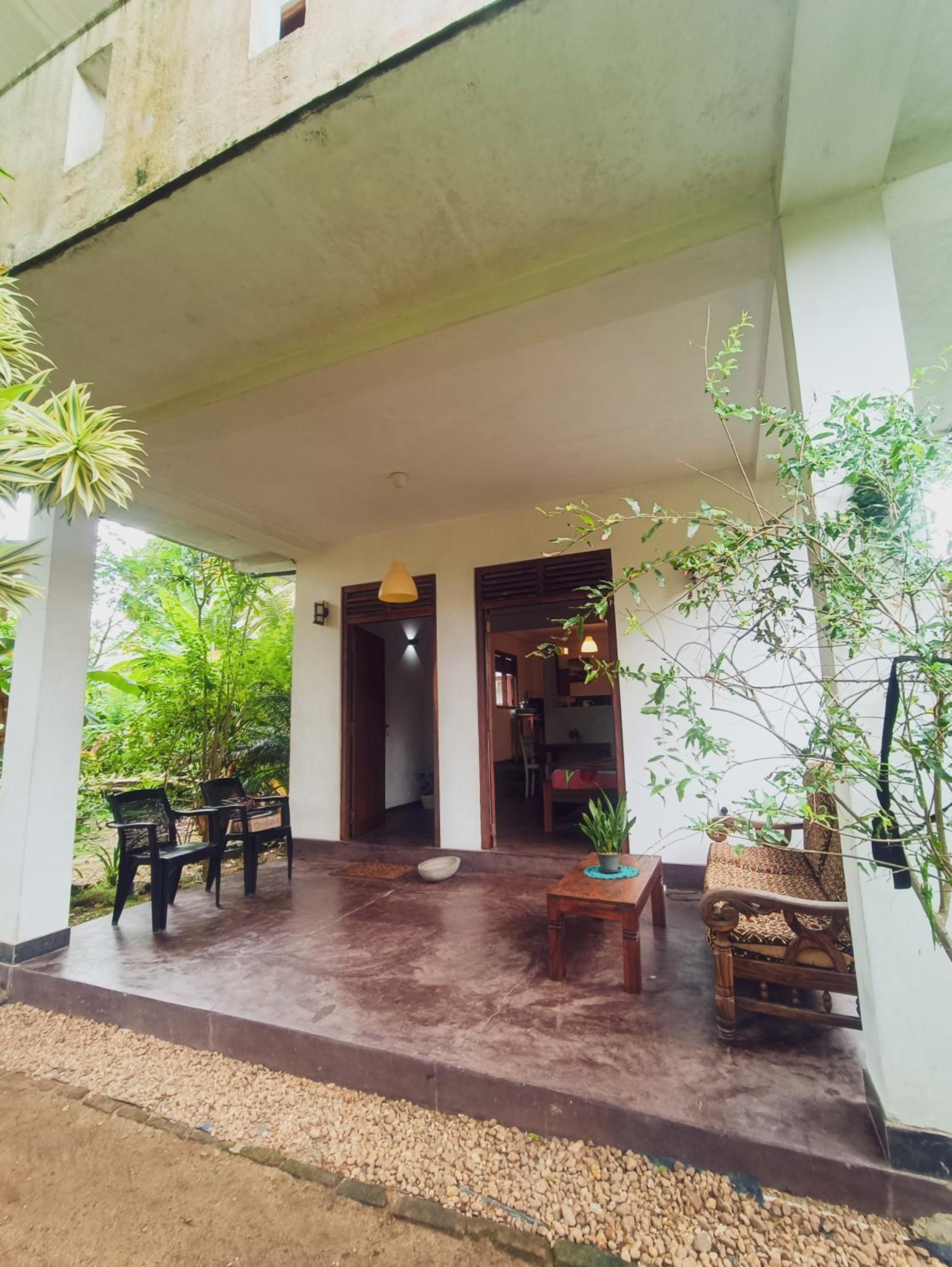 Acmi Villa