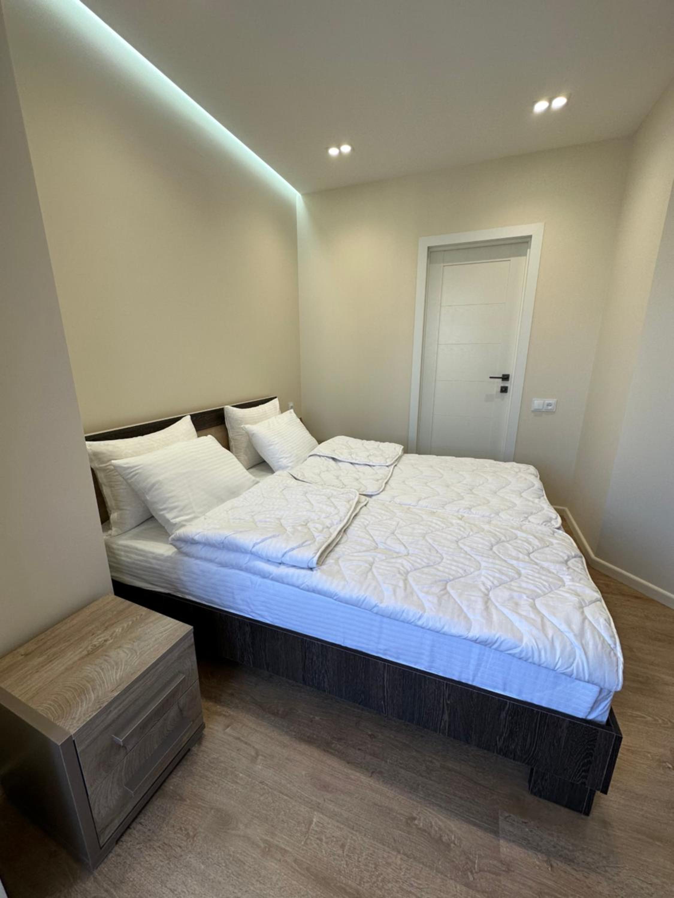 Monument apartment
