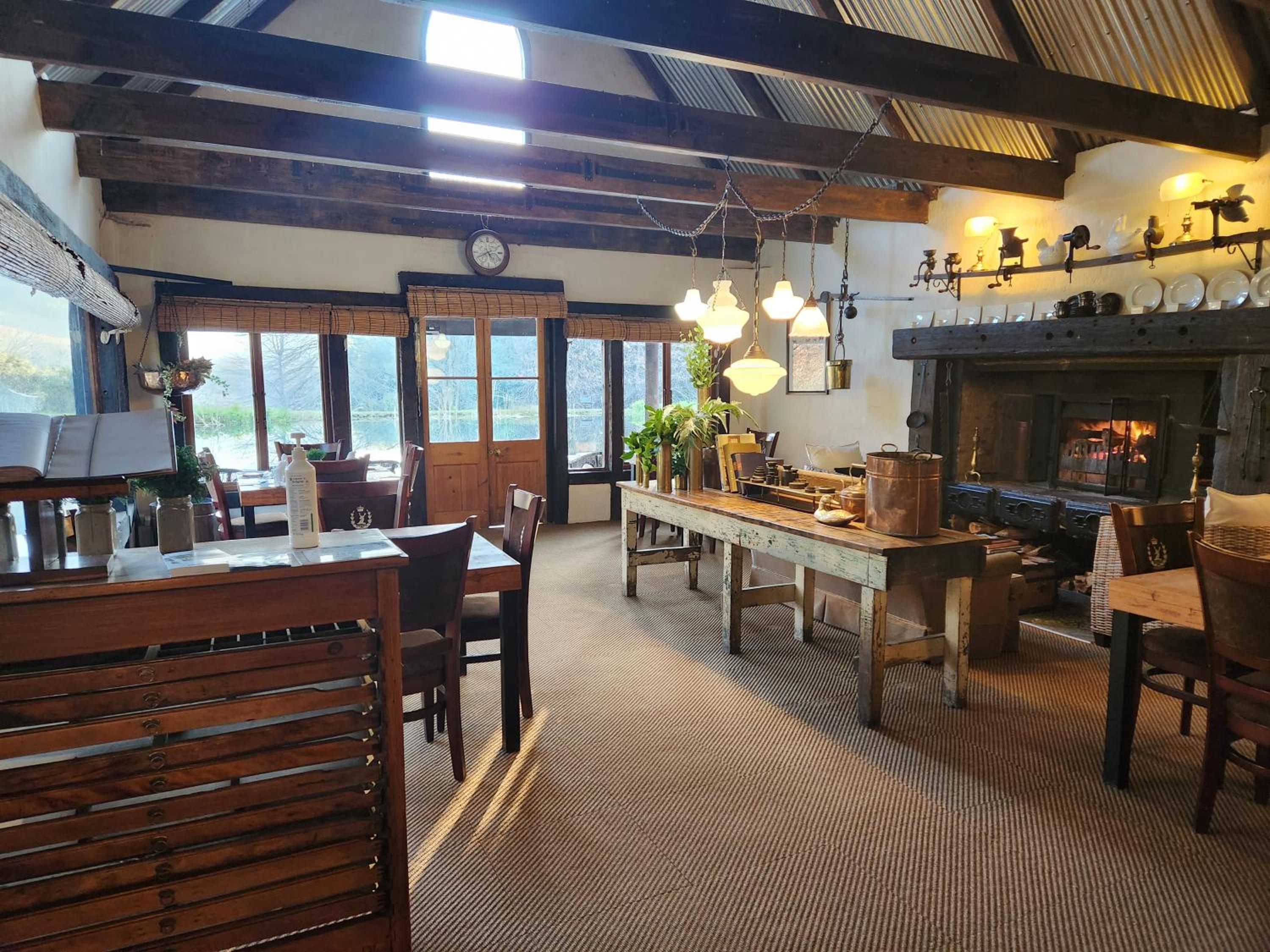 Cleopatra Mountain Farmhouse