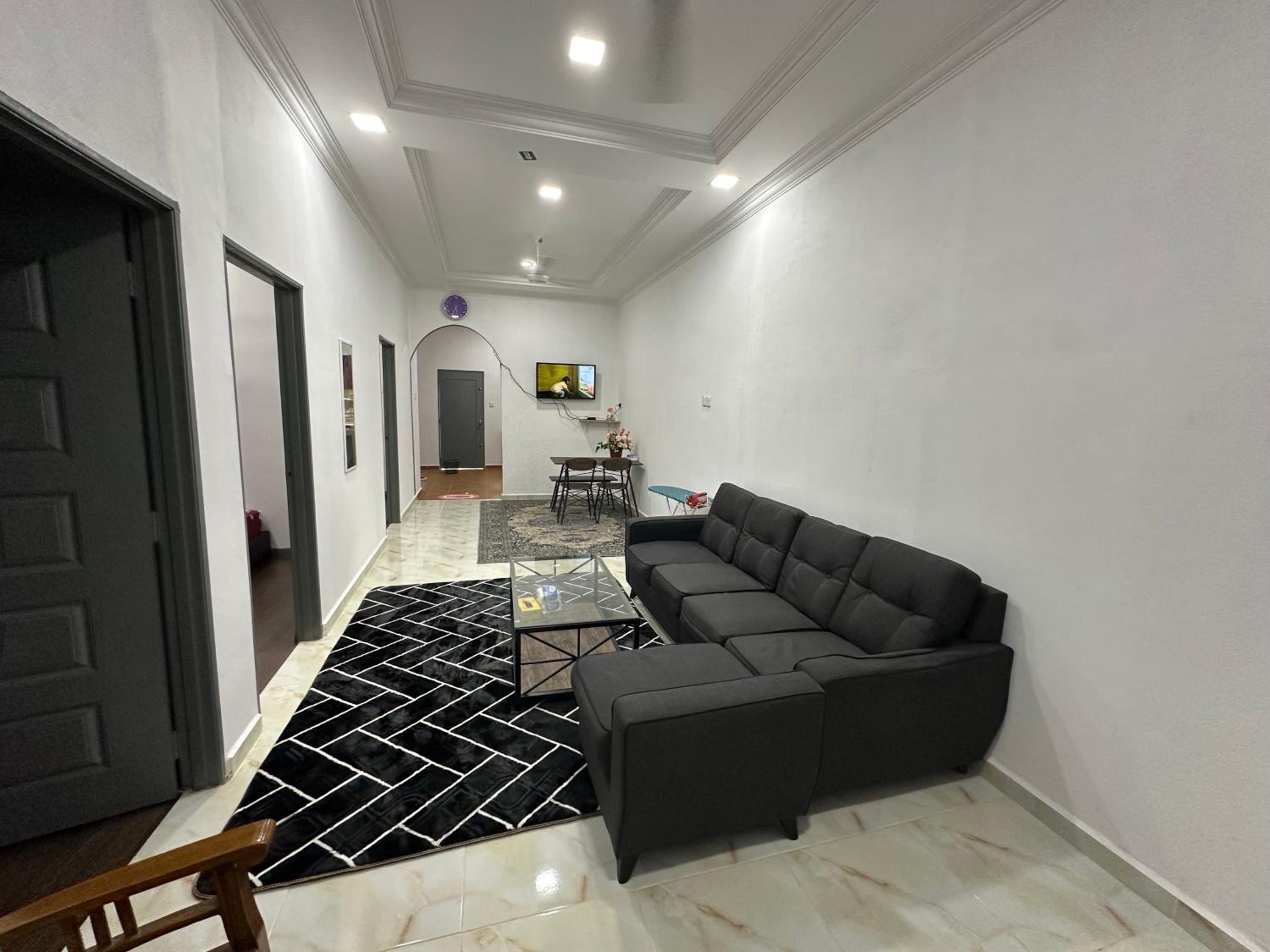DHIA HOMESTAY photo 5