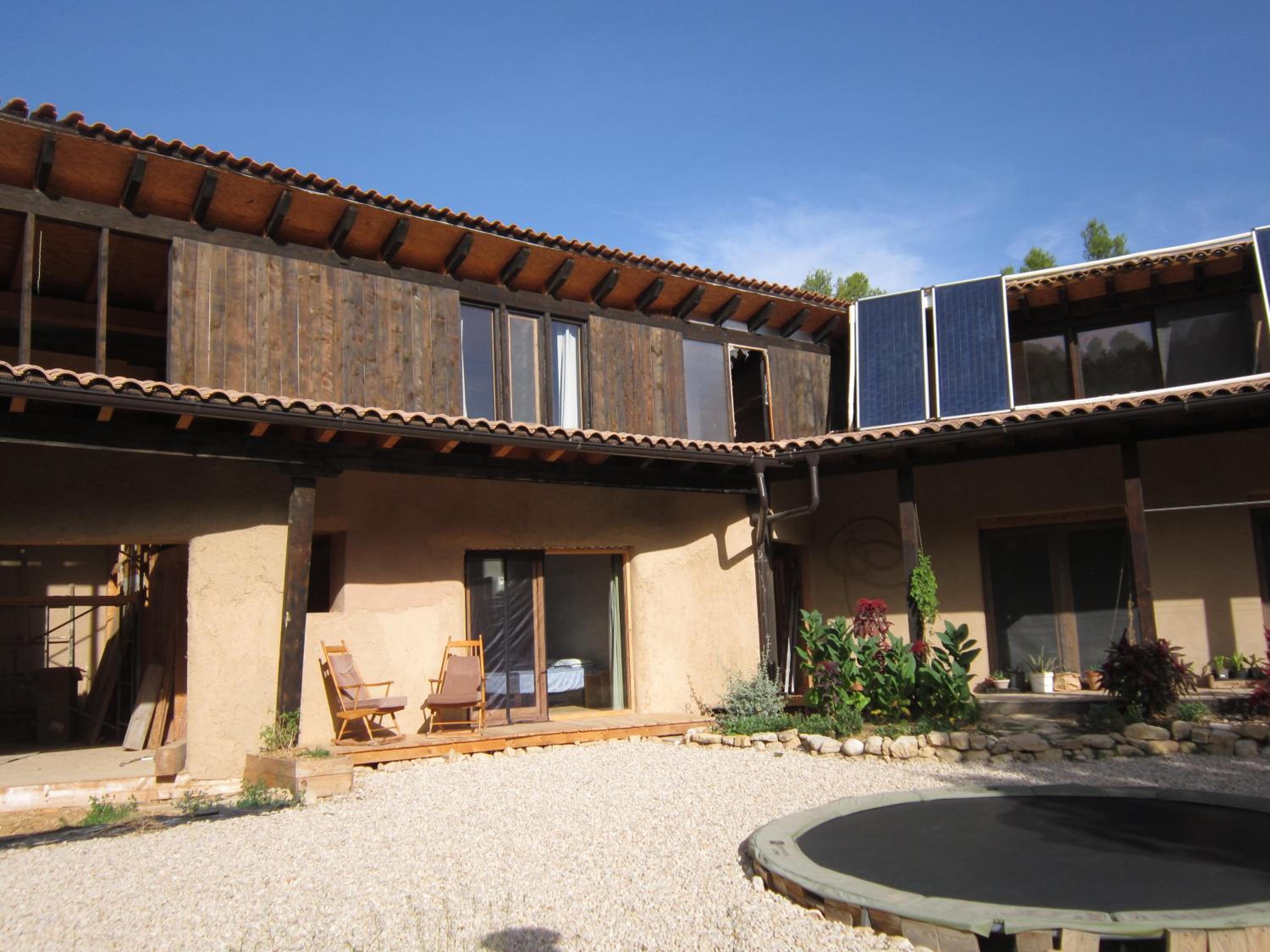 Mas la Llum, la casa de palla view 5