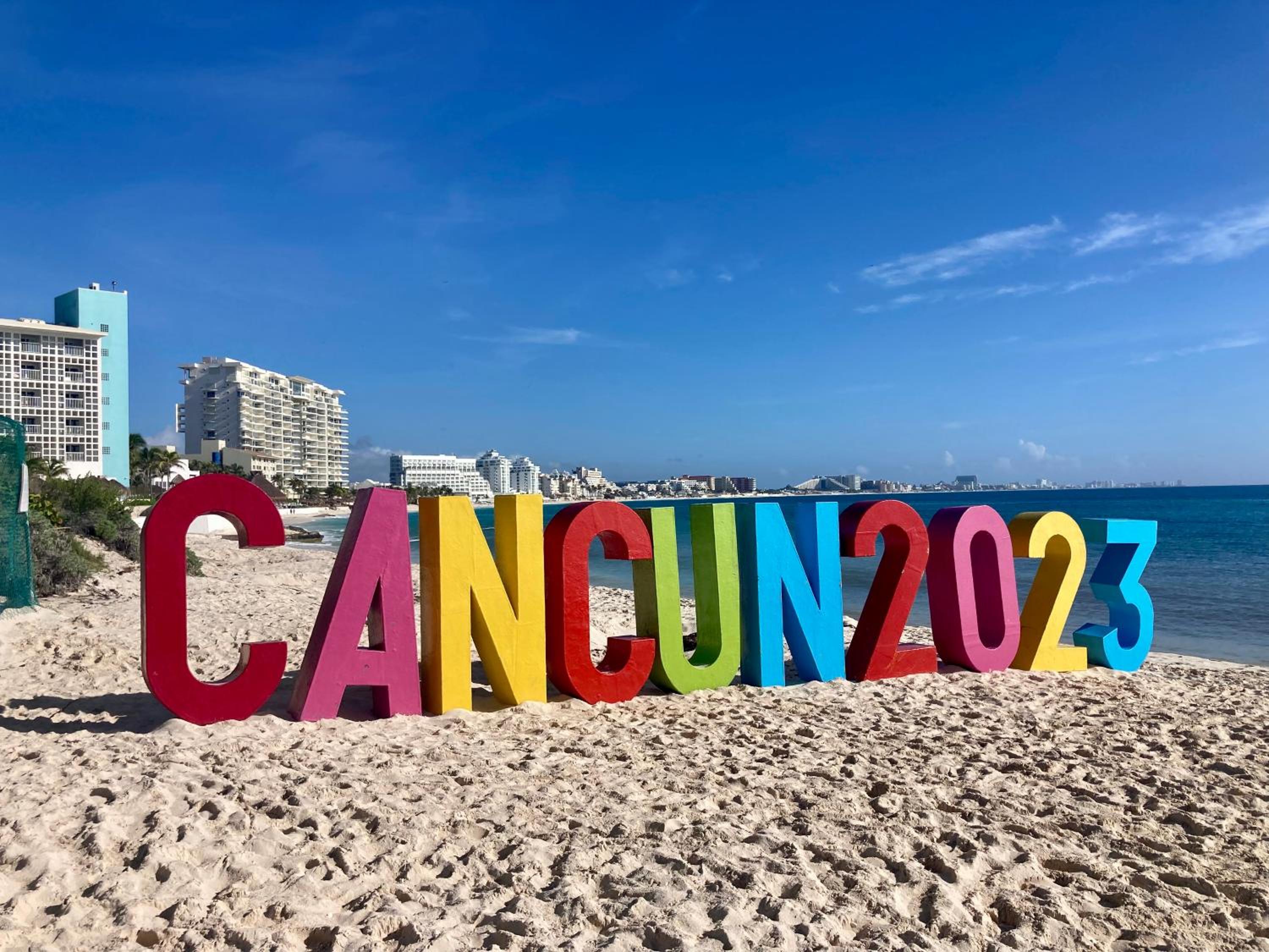 Cancun Oceanfront, Entire Apartment