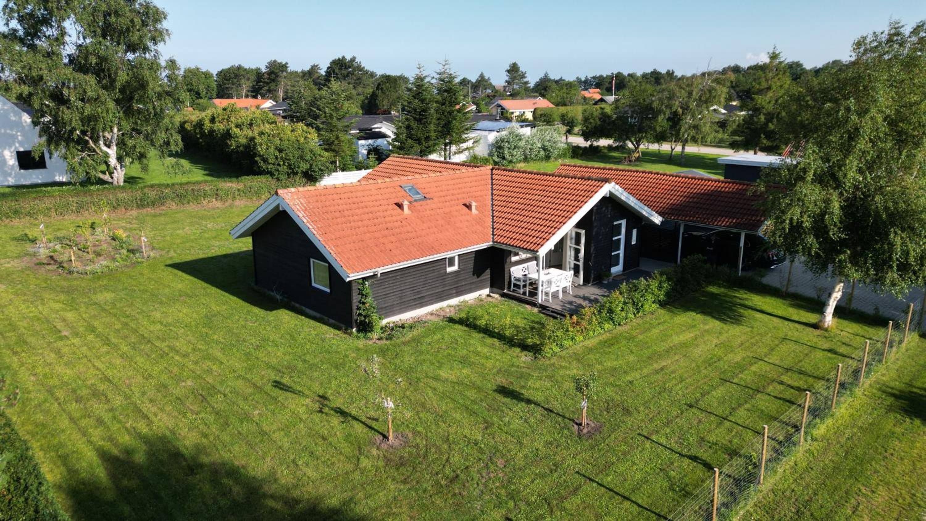 Moderne sommerhus, 8 senge, 250 mtr til sandstrand view 5