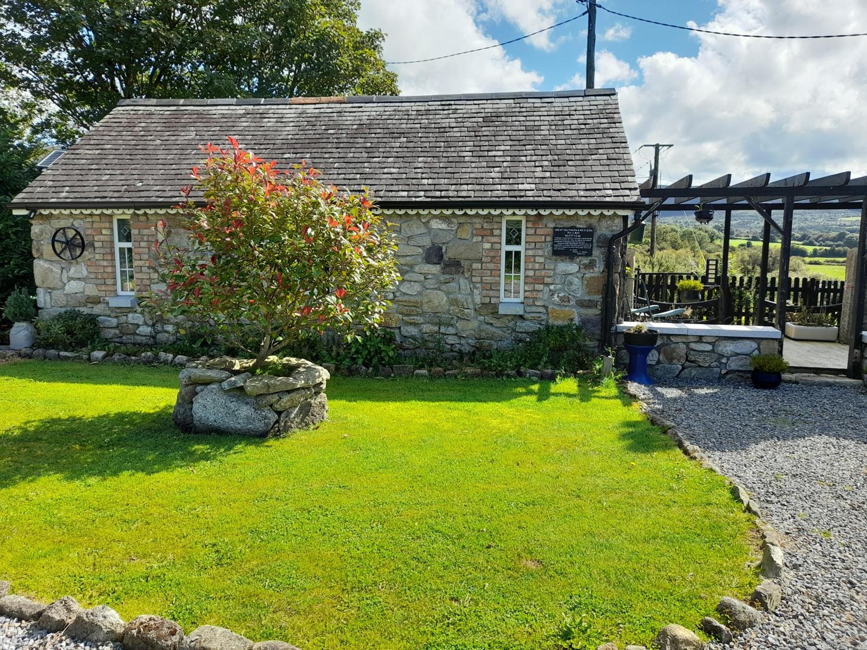 The Crossing Retreat, Barn, R95TH5C view 3