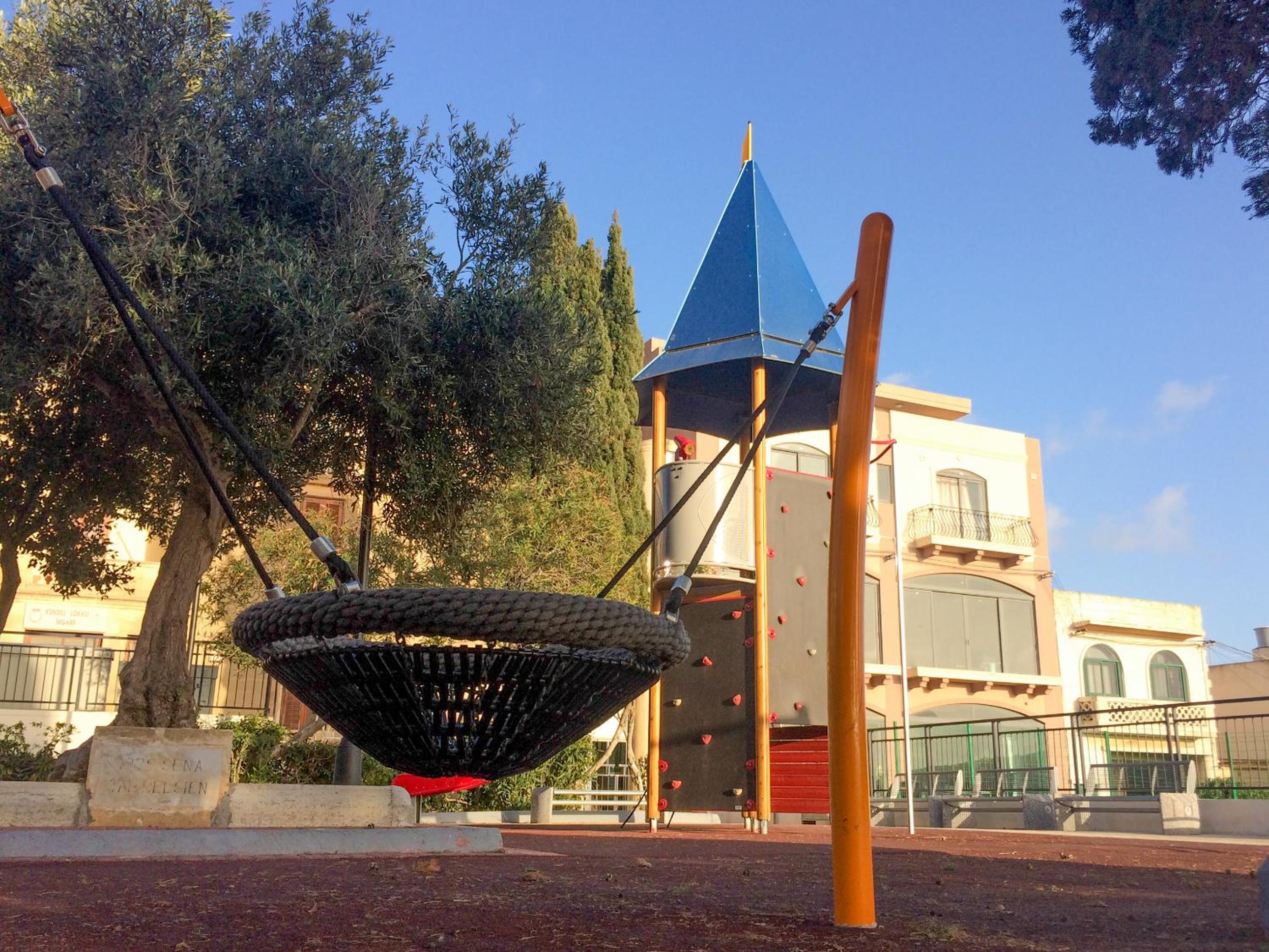 Photo 12