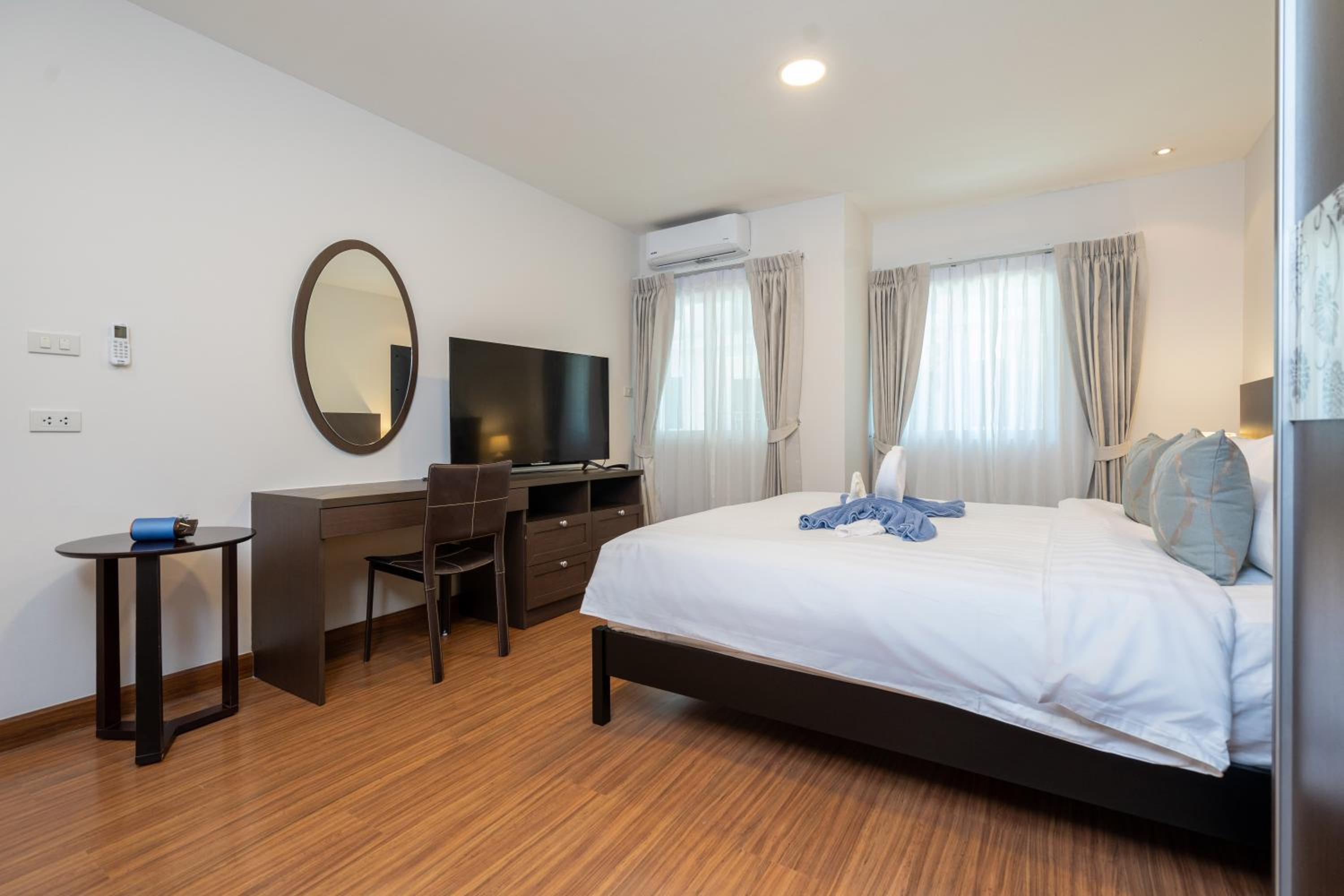phuket villa patong beach