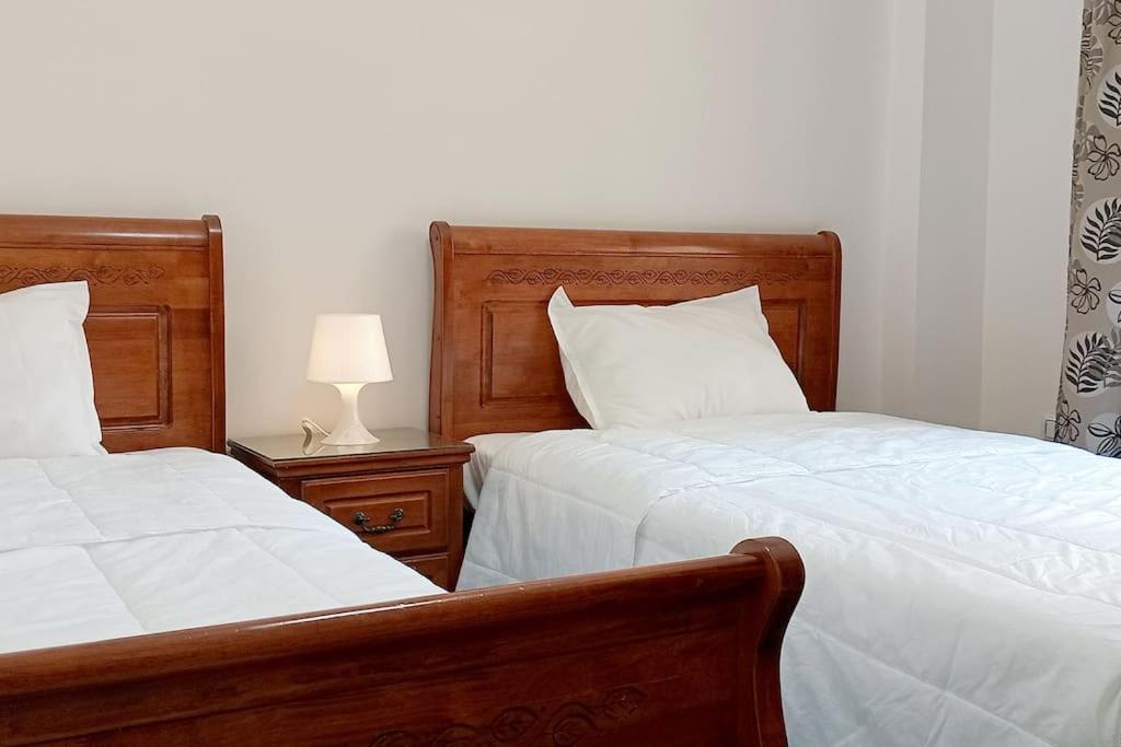 Luxury King Bed with garden-Zayed Families only