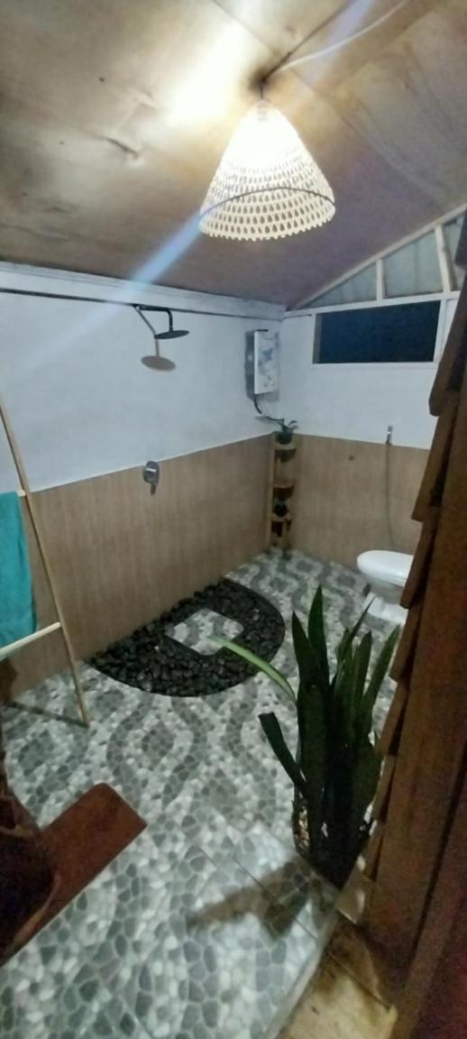 Raturinjani homestay
