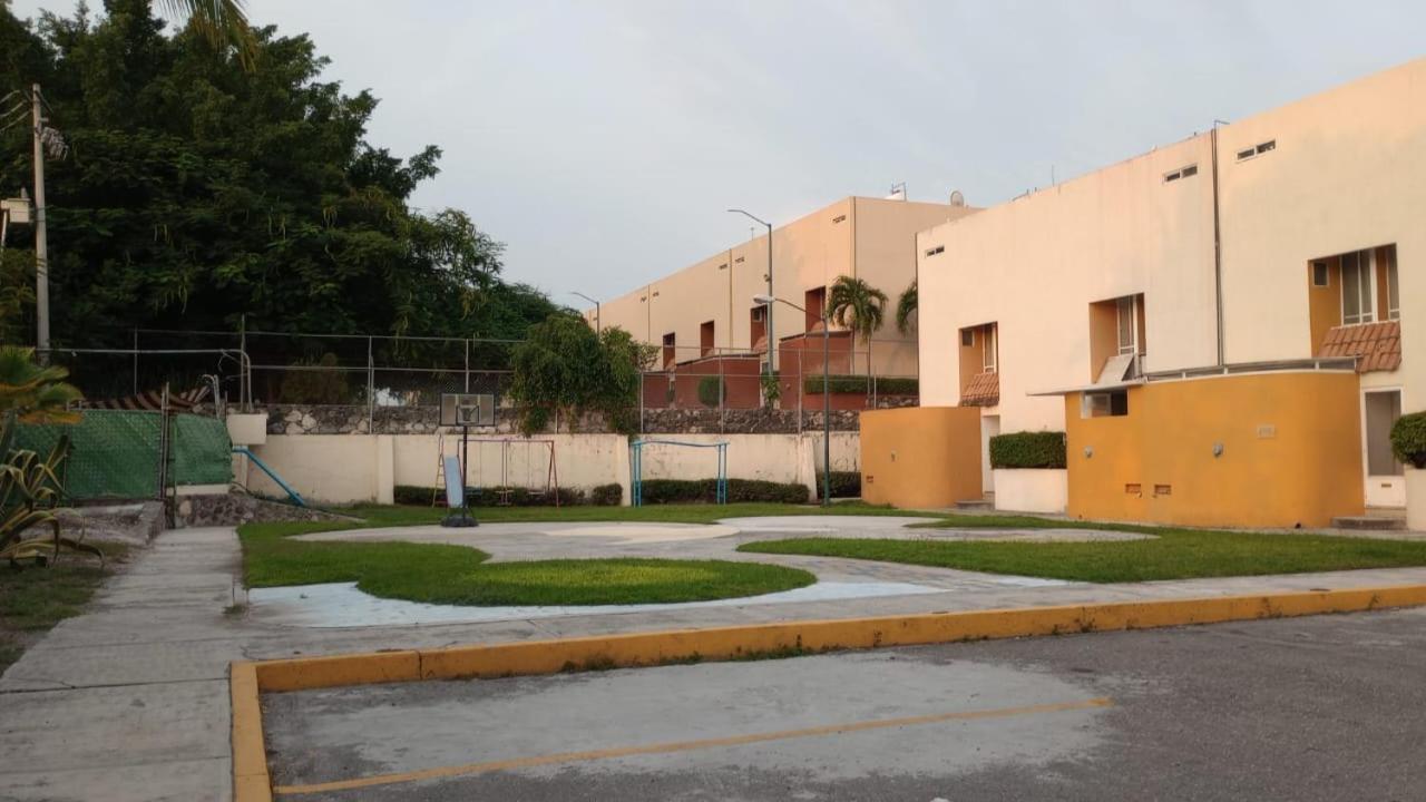 Photo 25